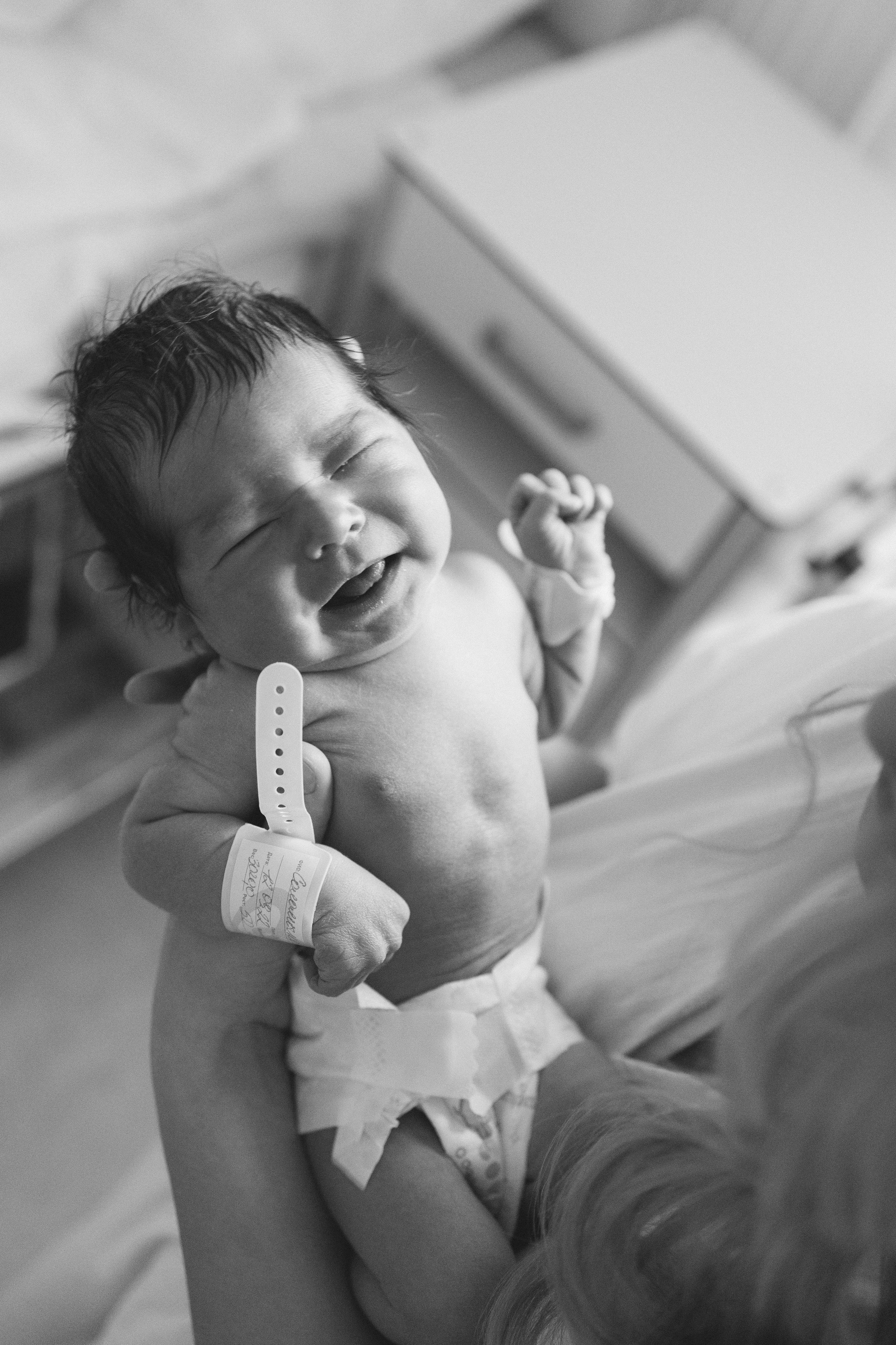 МАЛЫШИ в палате. МиМика — самая детская фотография