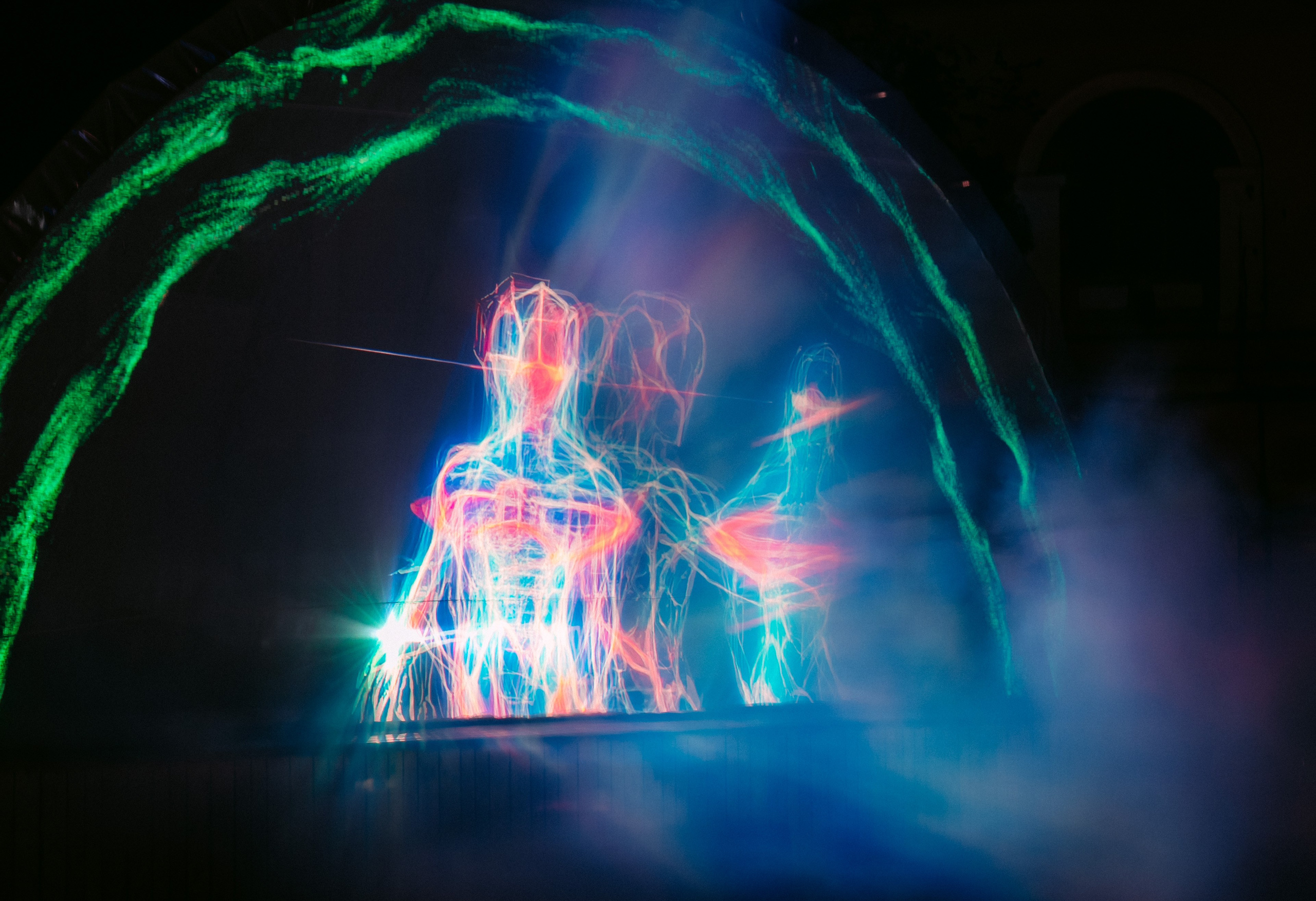 НУР. Фестиваль медиаискусства / 2024. Саша Копылов, фотограф в Казани