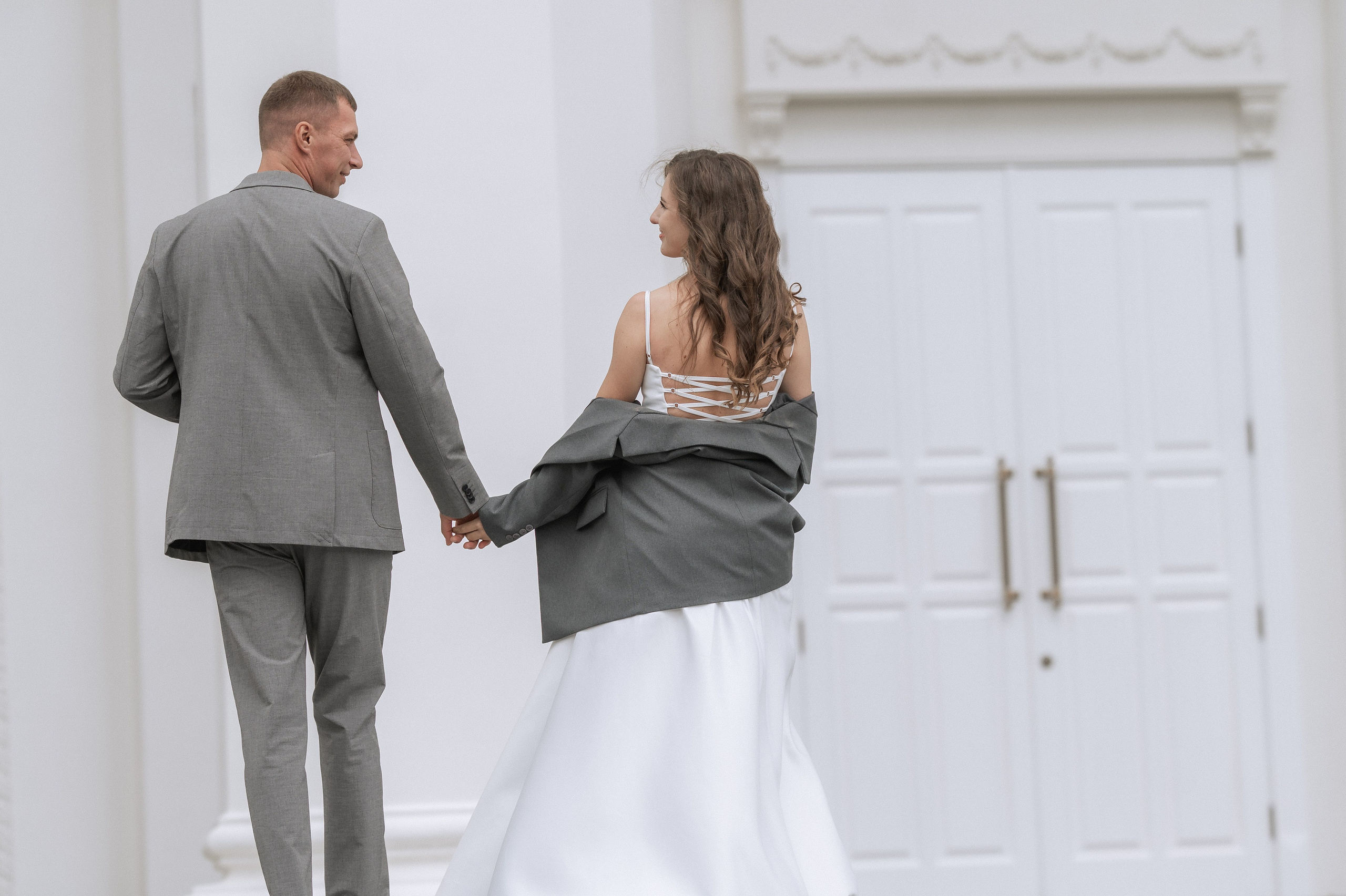 Олеся и Саша. Краснодар. Студия и прогулка. Фотограф Котова Валентина