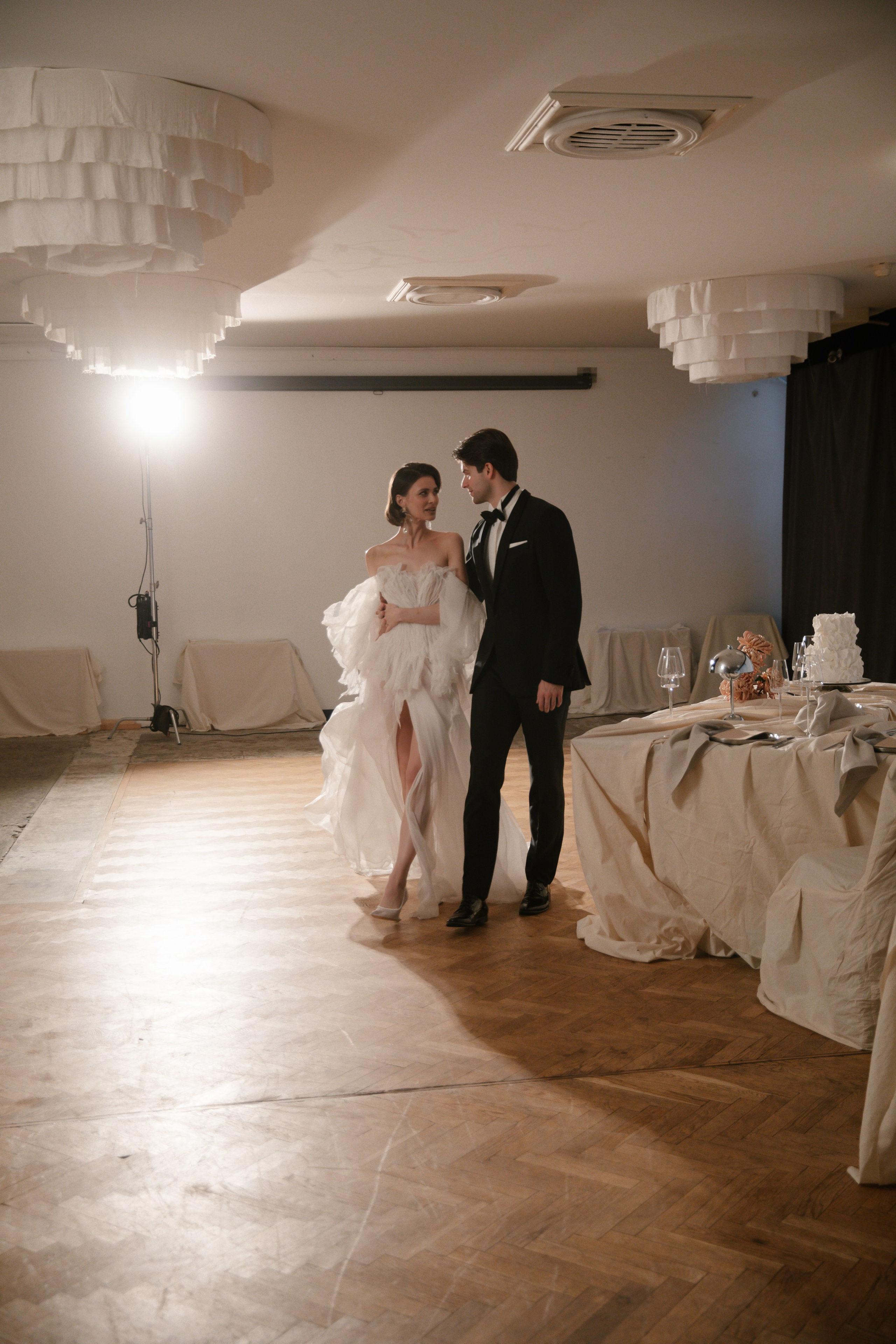 Фотосессия на банкетной площадке. Свадебный и семейный фотограф Анастасия Романова в Москве и Московской области