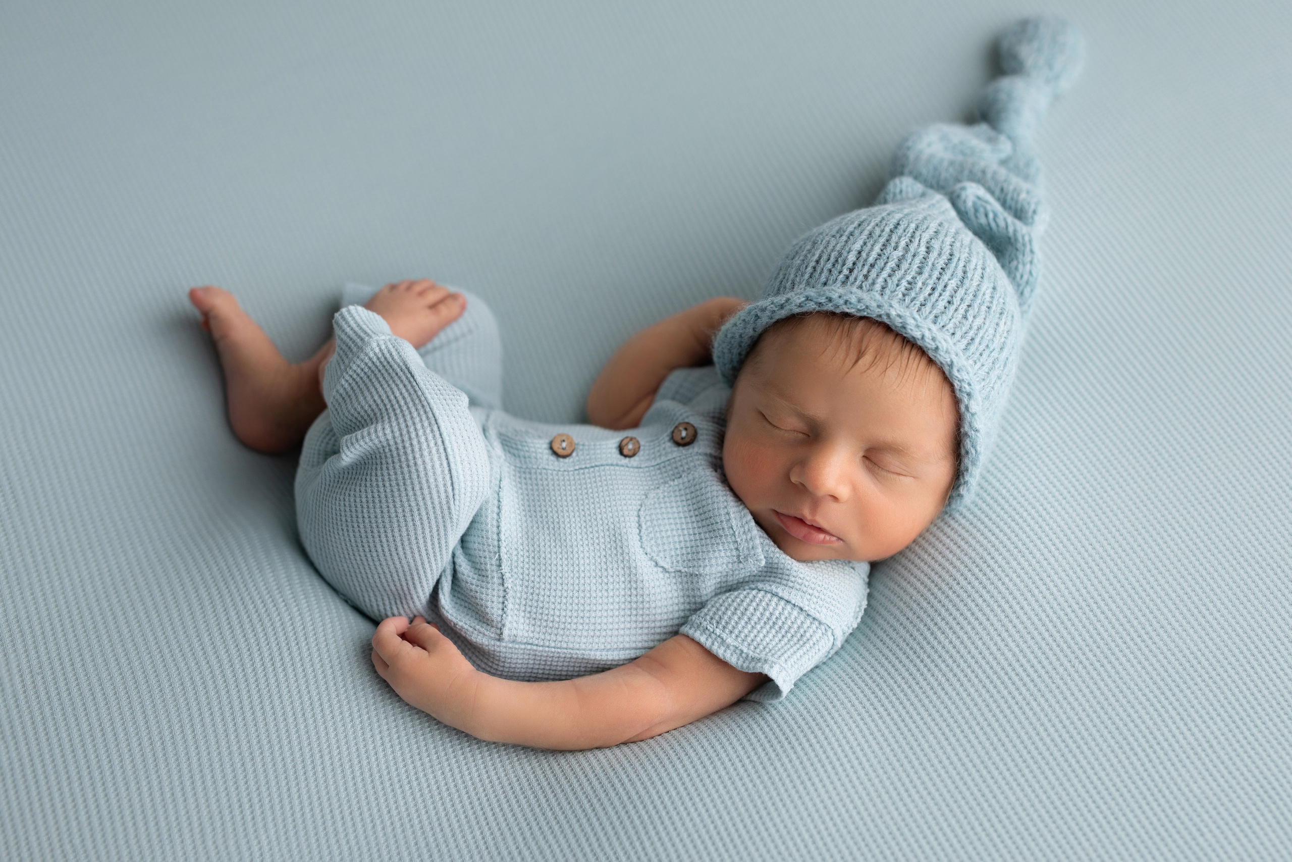 НОВОРОЖДЁННЫЕ. Фотограф новорожденных ньюборн в Новосибирске