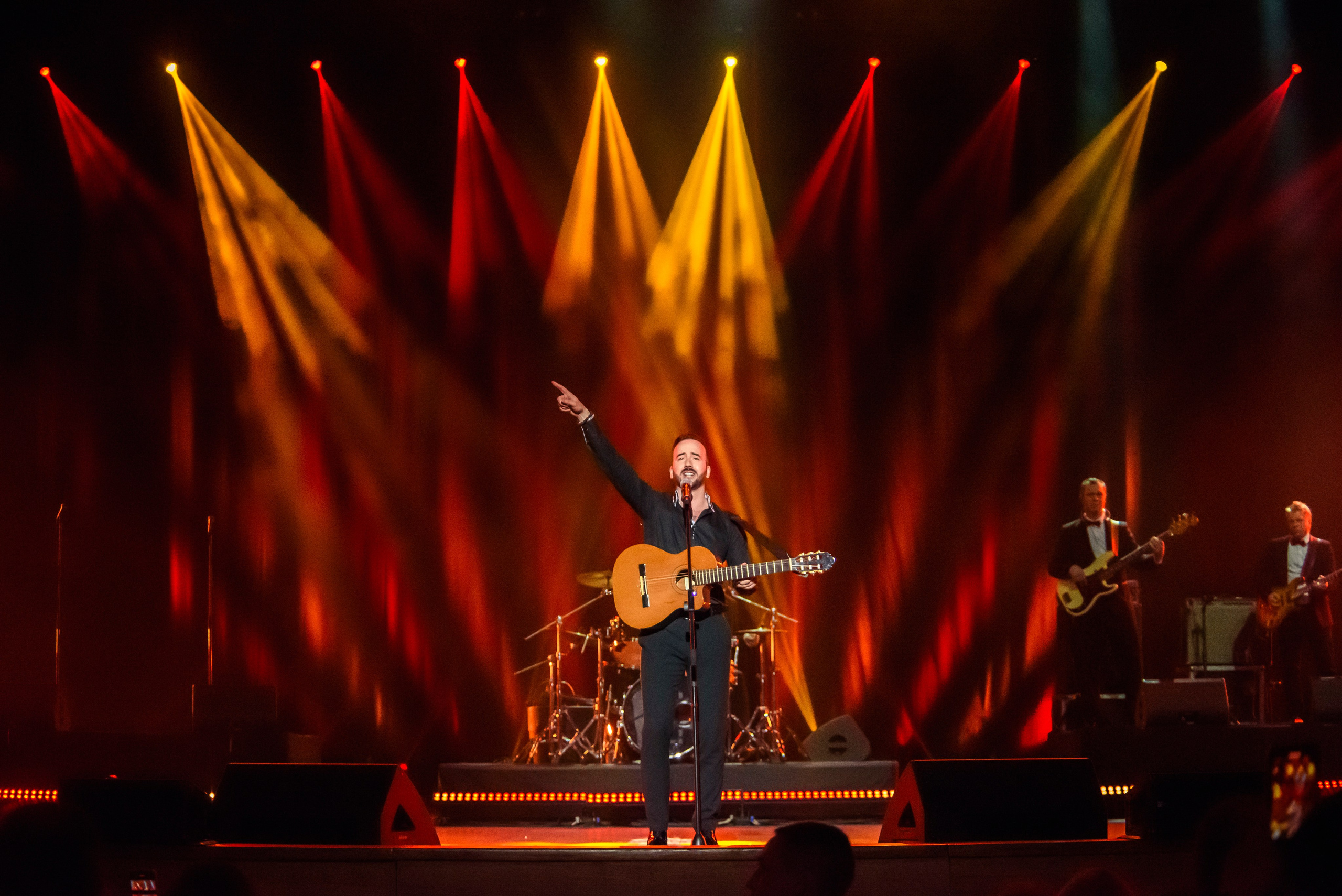 Лариса Рубальская «40 лет с песней по жизни» — Крокус Сити Холл. Бренд-фотограф для экспертов и блогеров в Москве Влада Горбовская