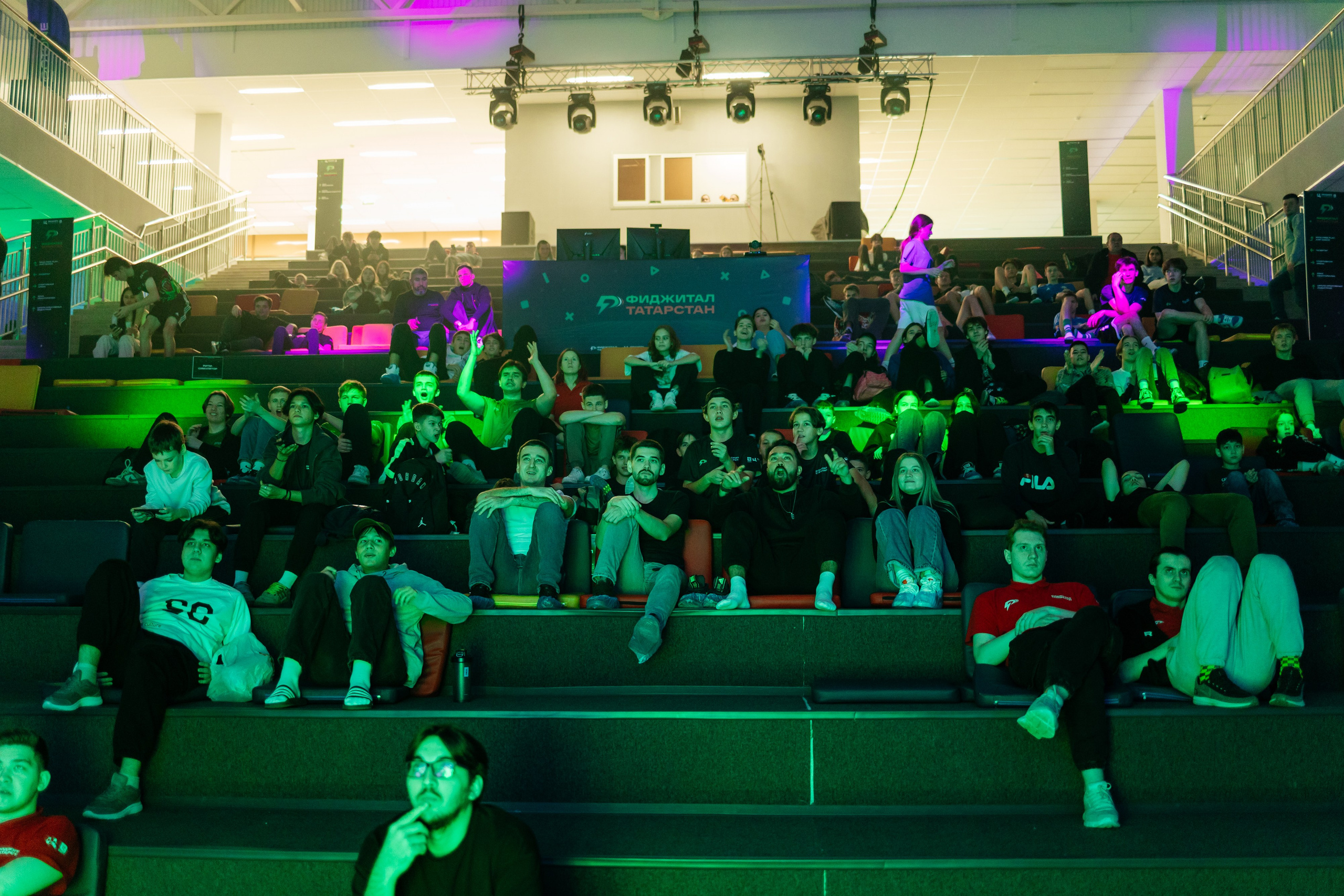 Фотограф на конференцию. Хороший репортажный и промышленный фотограф в Казани Алексей Щелконогов