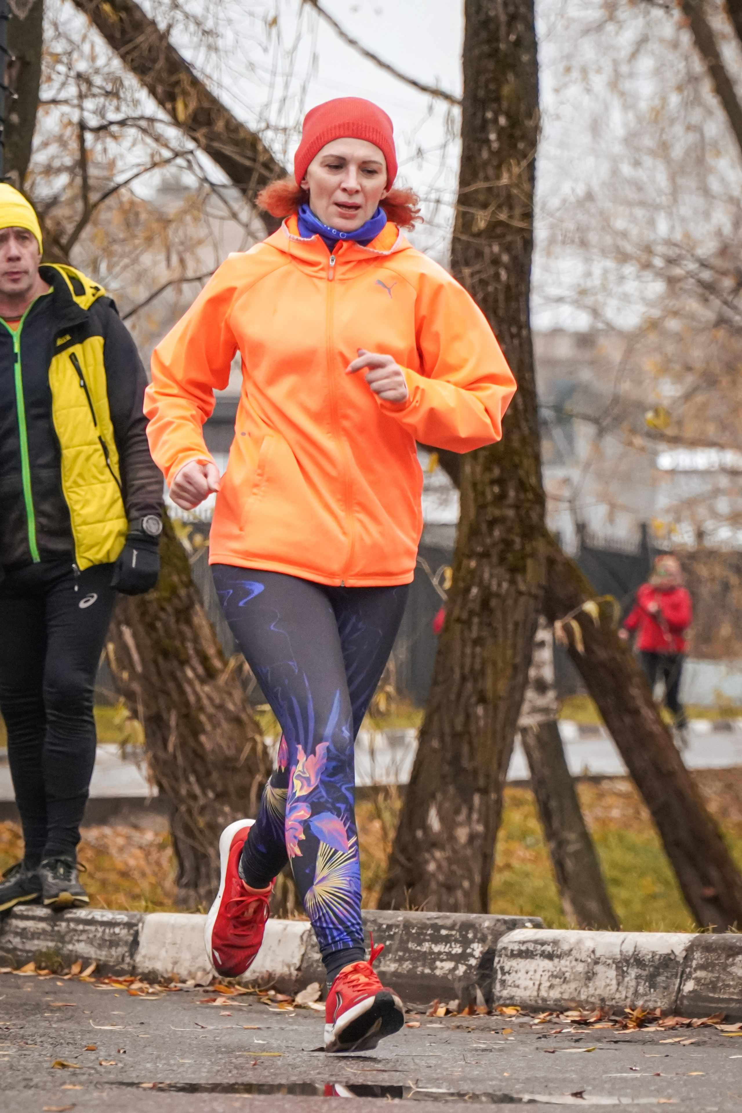 5 вёрст Реутов 16.11.2024. Роман Капилюшов. Бег. Фото. Видео. г. Люберцы