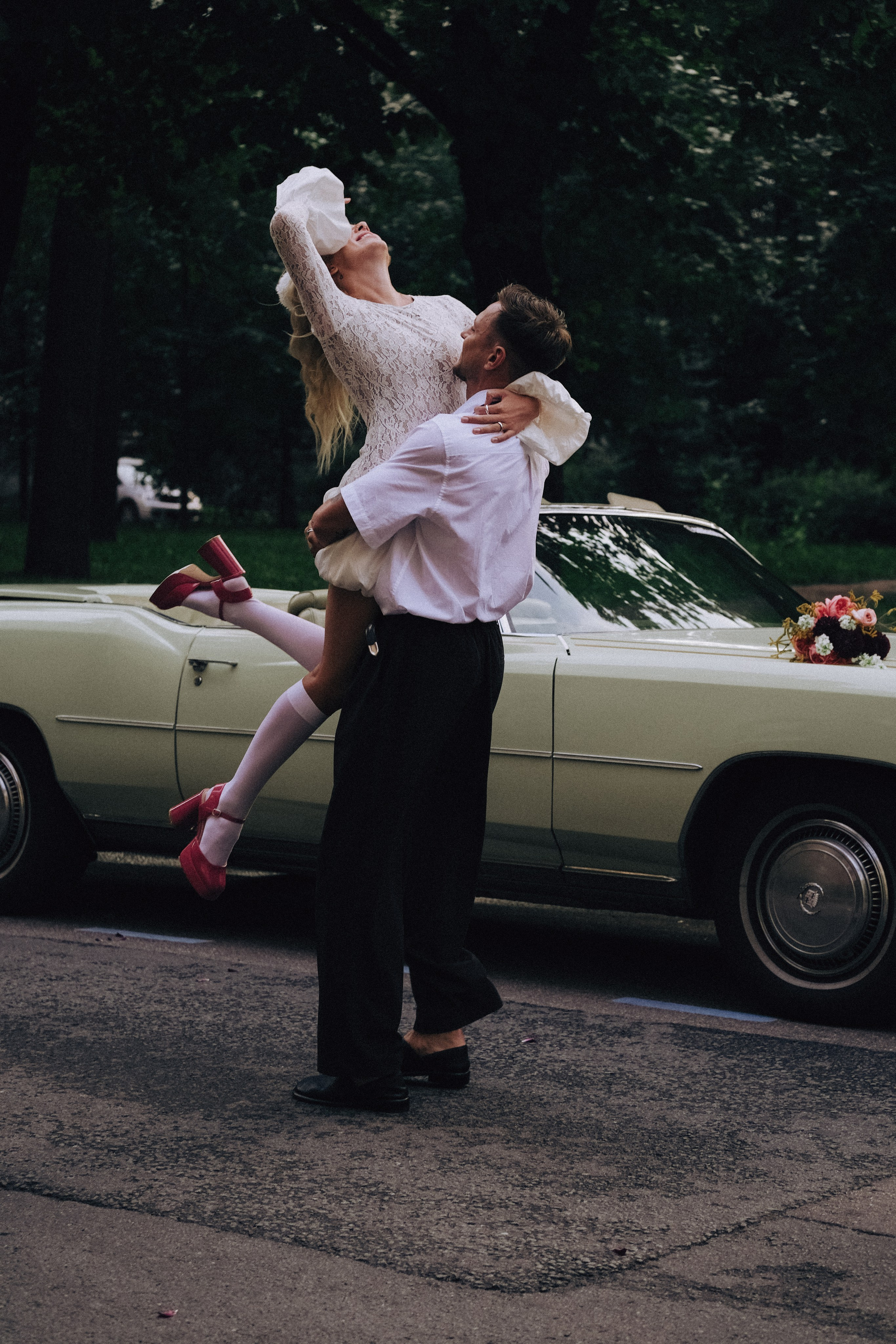 СВАДЕБНАЯ СЬЕМКА С КАБРИОЛЕТОМ В САНТК-ПЕТЕРБУРГЕ НА ПЕТРОГРАДКЕ В ОТЕЛЕ ПАНОРАМИКА. Профессиональный фотограф, Санкт-Петербург — Виктория Богомолова