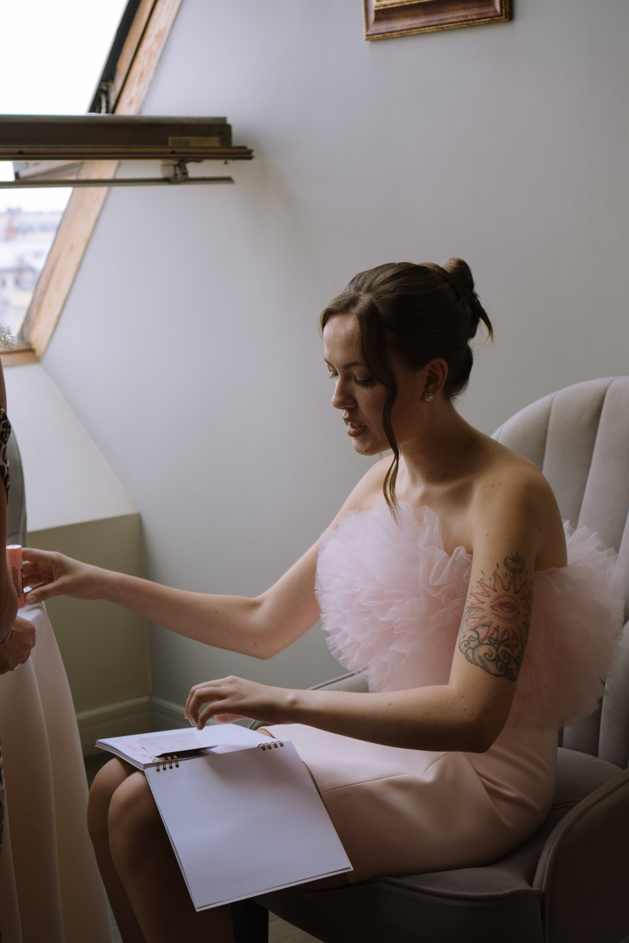 СВАДЕБНЫЙ БАНКЕТ НА ВЛАДИМИРСКОЙ В САНКТ-ПЕТЕРБУРГЕ (КАМЕРНАЯ СВАДЬБА). Профессиональный фотограф, Санкт-Петербург — Виктория Богомолова