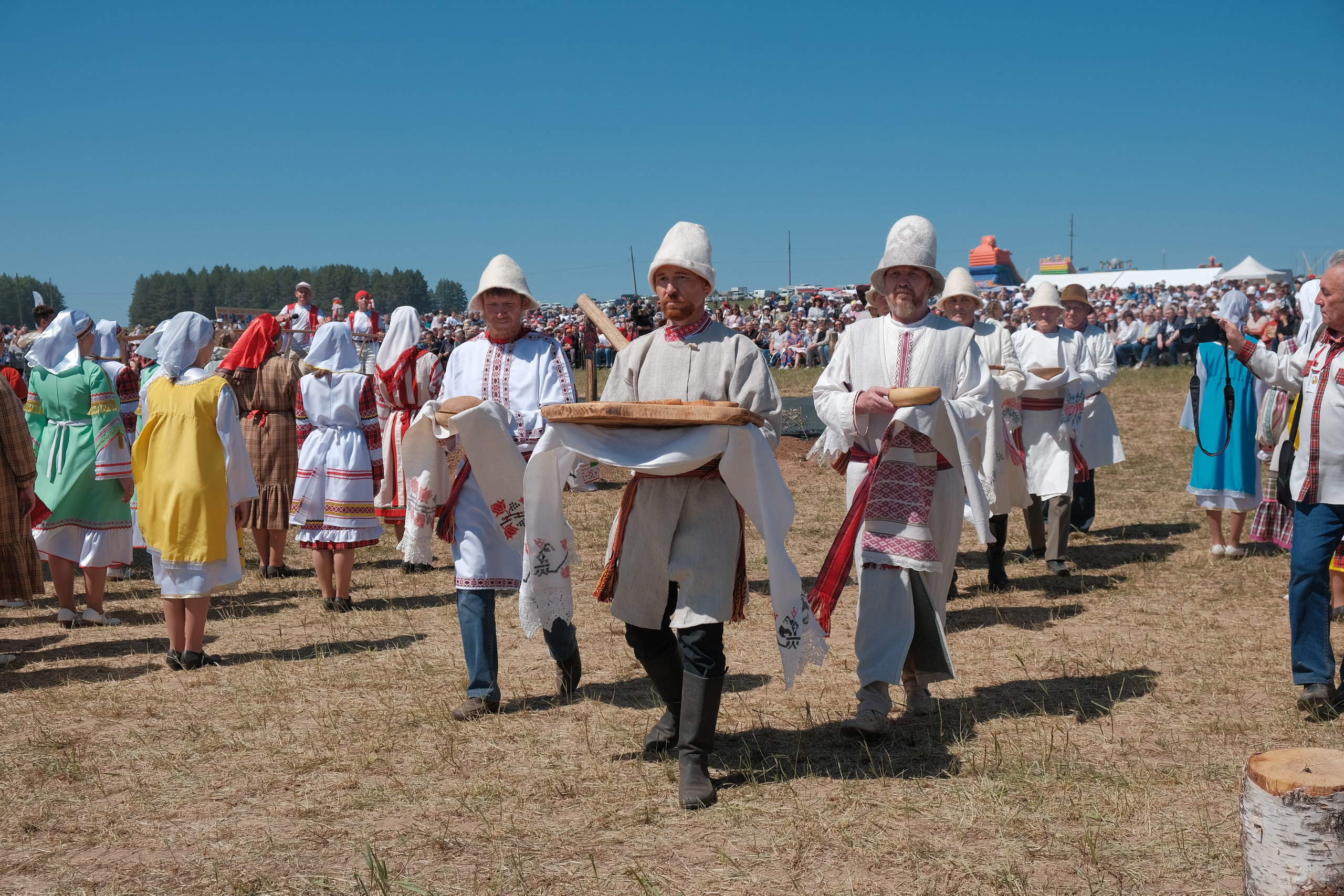 Удмуртский национальный праздник «Гербер». 2023. Максим Егоров, г. Ижевск. Репортажная, предметная съёмка и фуд-фотография