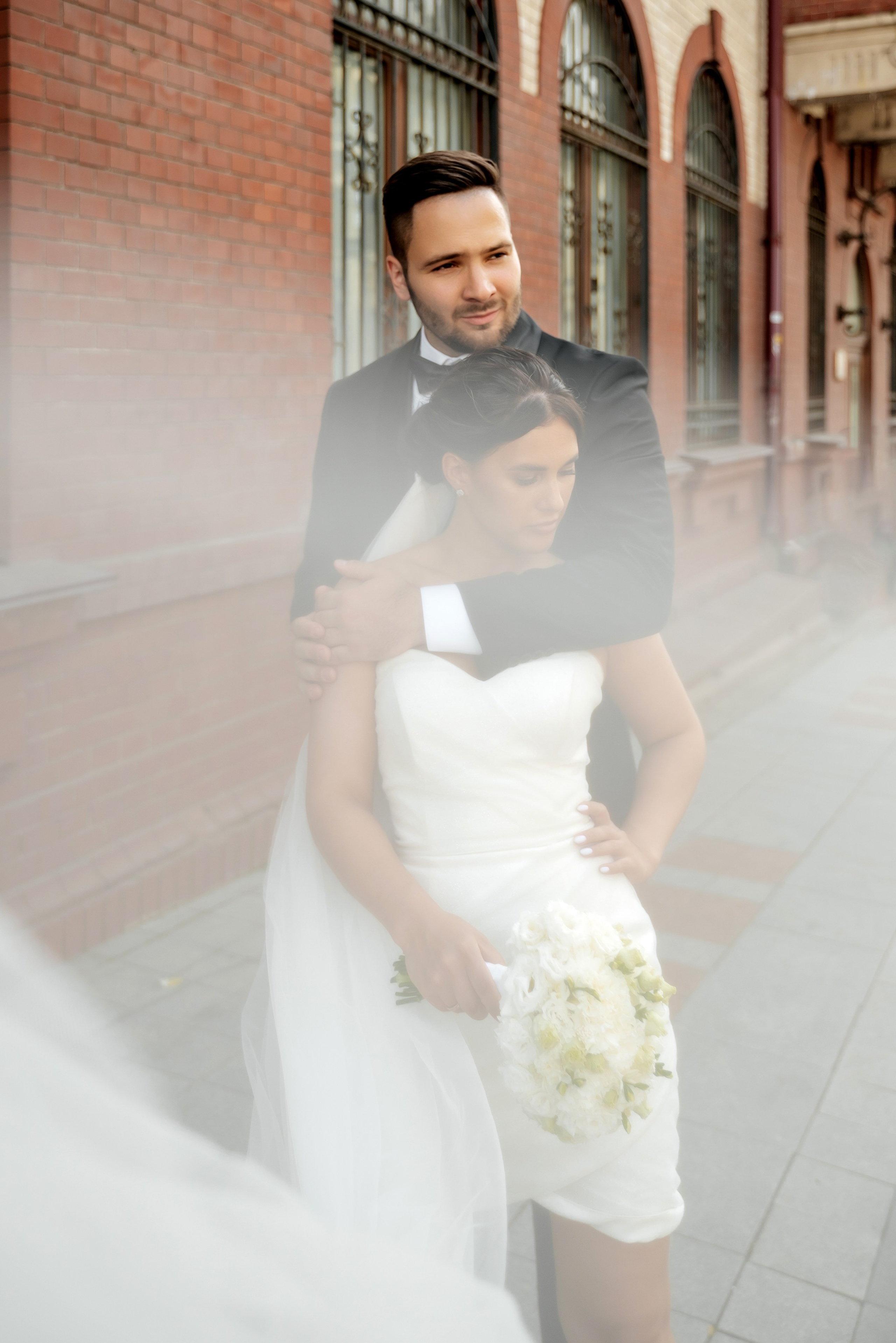 Полный летний свадебный день, прогулка на природе и в городе. Свадебный фотограф Елена Рякина