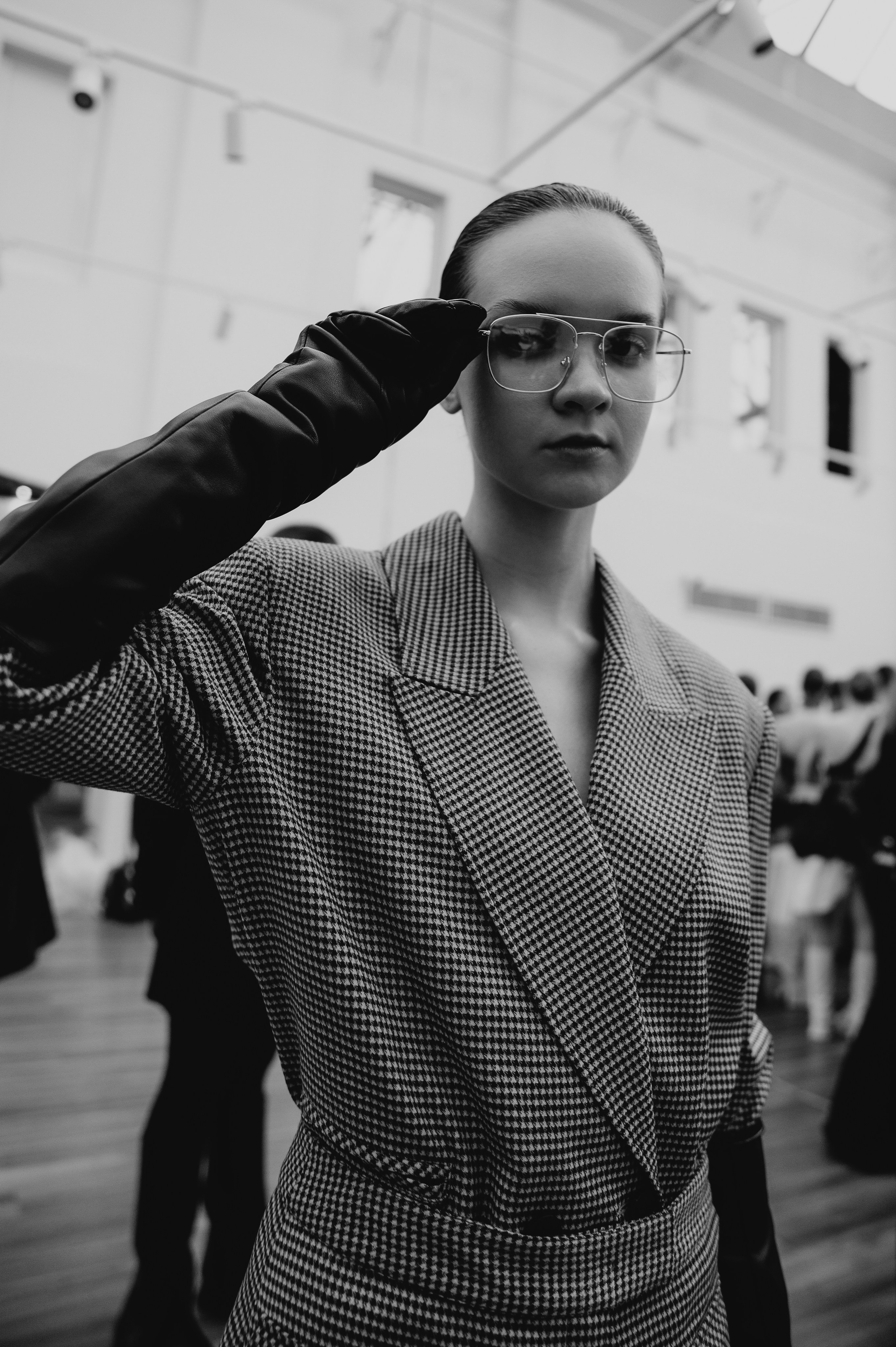 Бекстейдж показа «Новые Имена» собака.ru|ДЛТ. Портретный и репортажный фотограф в Санкт-Петербурге