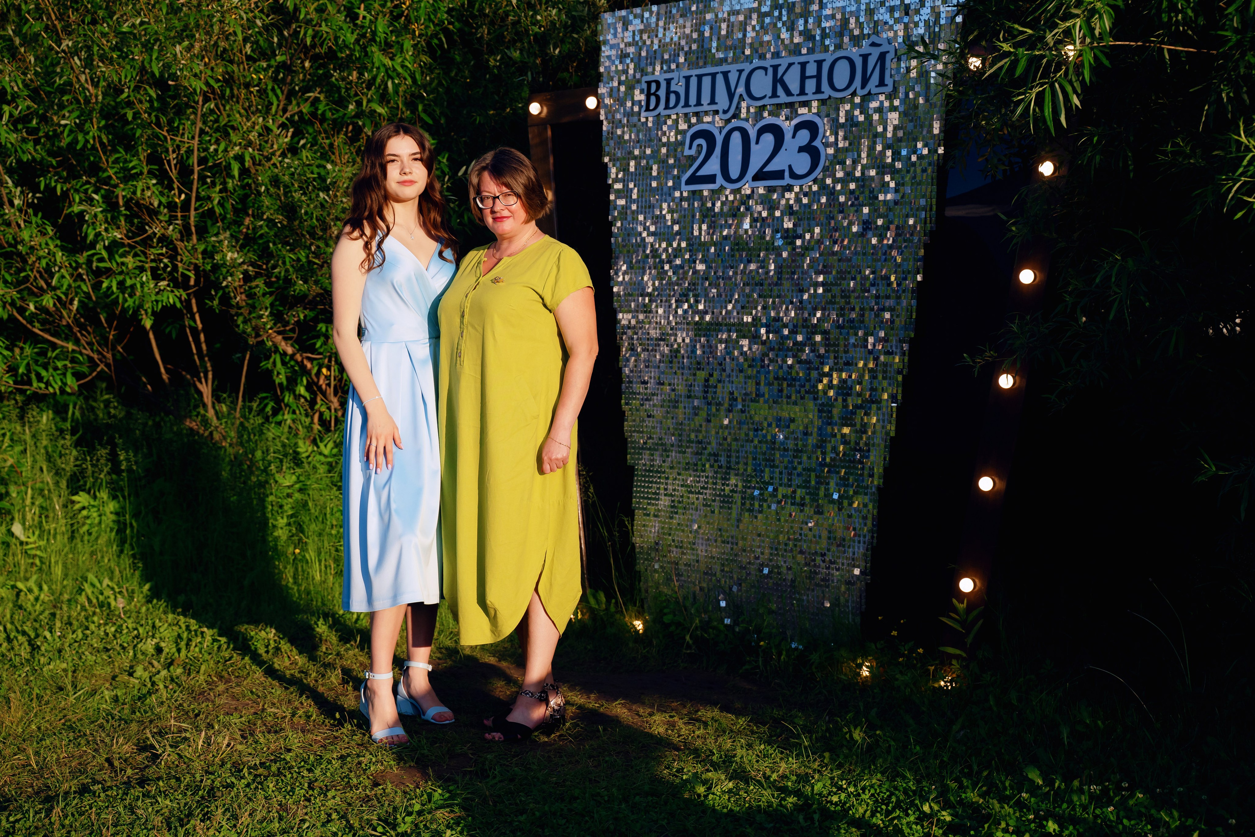 Выпускной 11 класс. Фотограф Ким Наталья в Красноярске