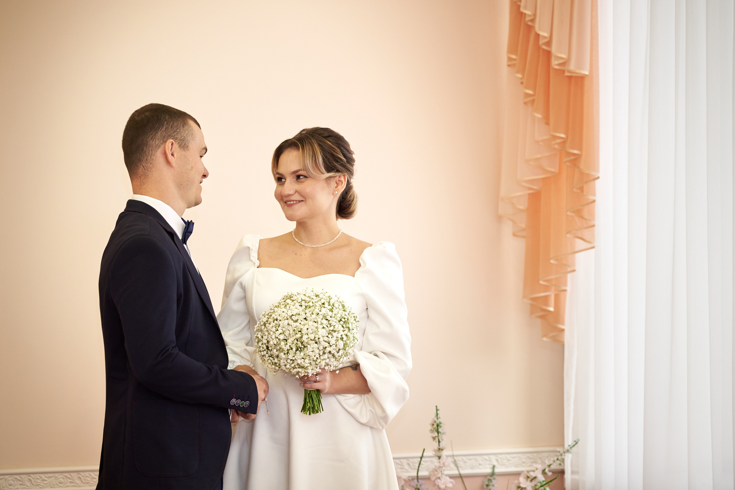 Фотограф Давыдов Алексей в Старом Осколе, фотосесия свадьбы. Профессиональный фотограф Старый Оскол, Губкин — свадьба, венчание, крещение, юбилей и день рождения