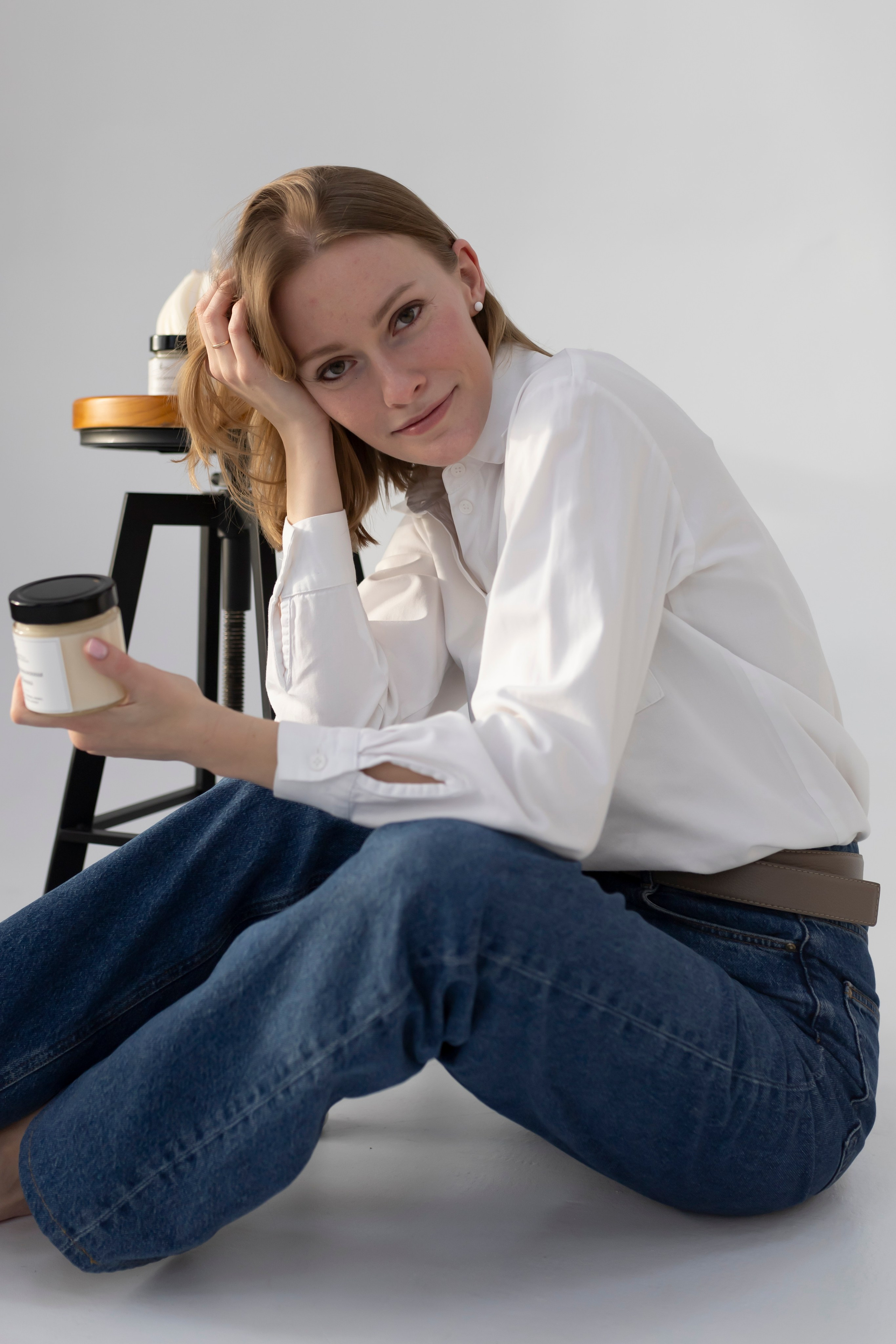 Групповая фотосессия благотворительного проекта в 23 Studio. Интерьерный, предметный и контент фотограф в Иркутске Наталья Карпова