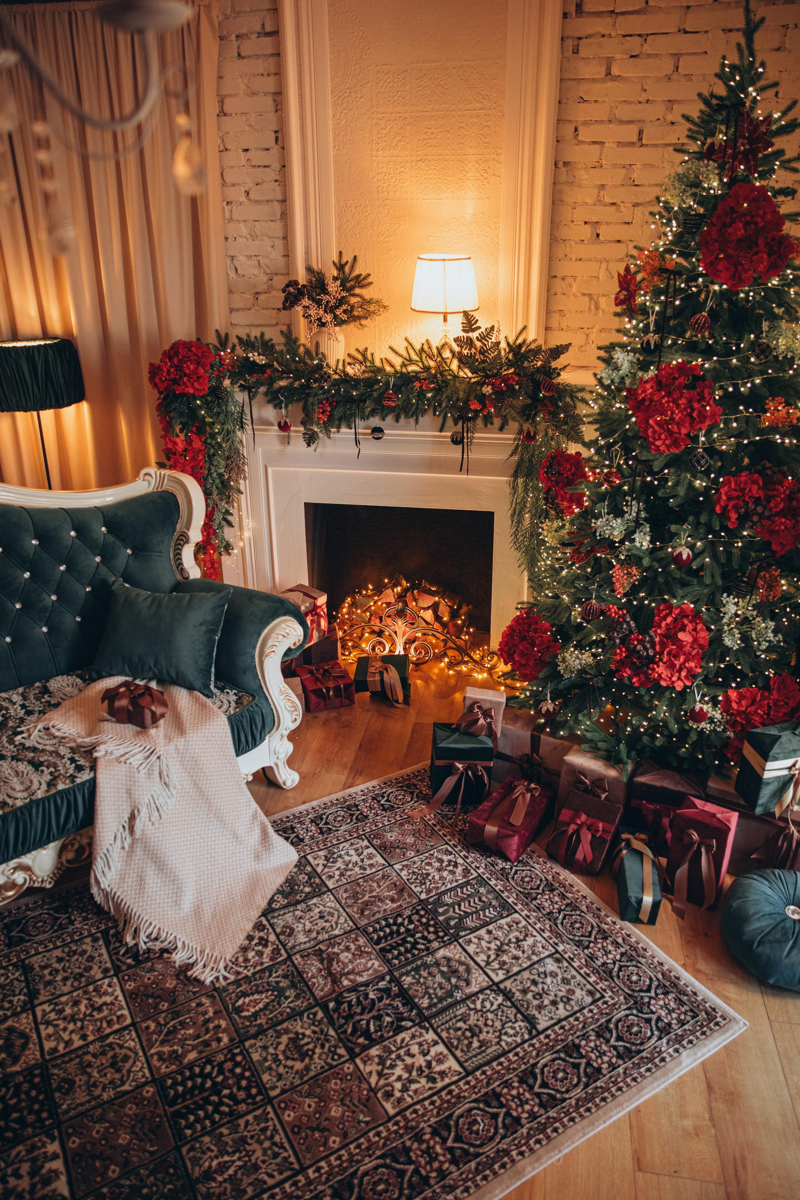 ЗАЛ «Каминная». Фотостудия в Мариуполе «Берлога»