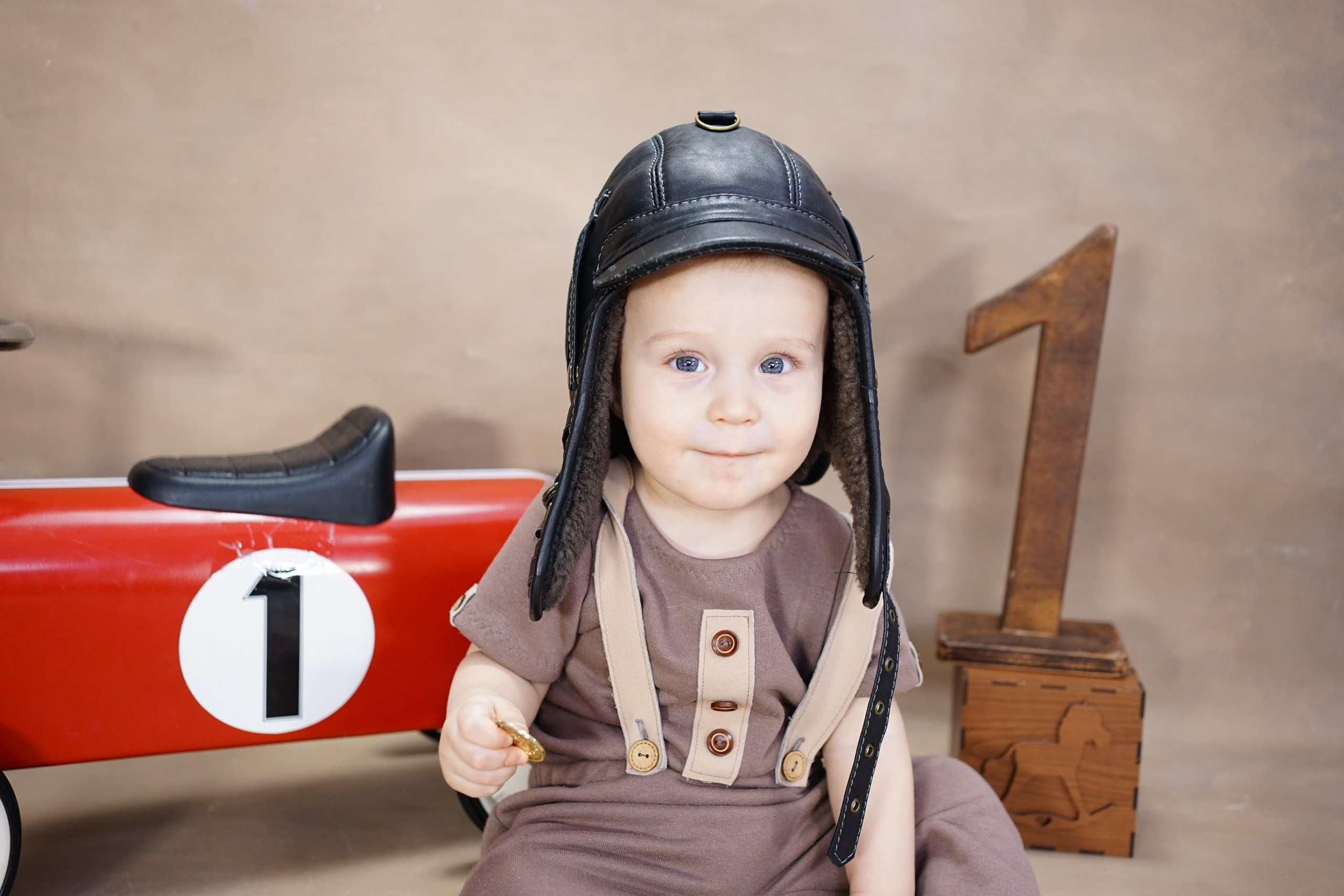 Фотосессия на Годик для Мальчиков. Детская Фотостудия ГОДОВАСИКИ в Санкт-Петербурге фотосесия на годик