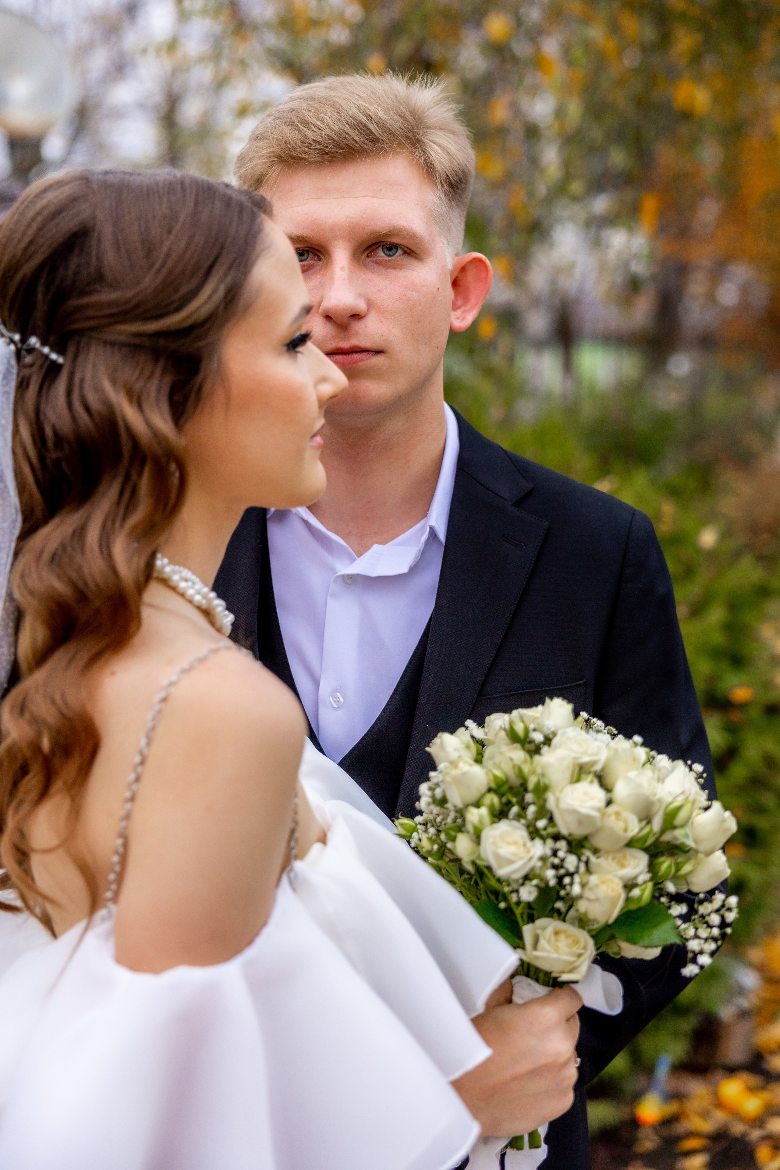 Свадебные съемки. Профессиональный фотограф и видеооператор