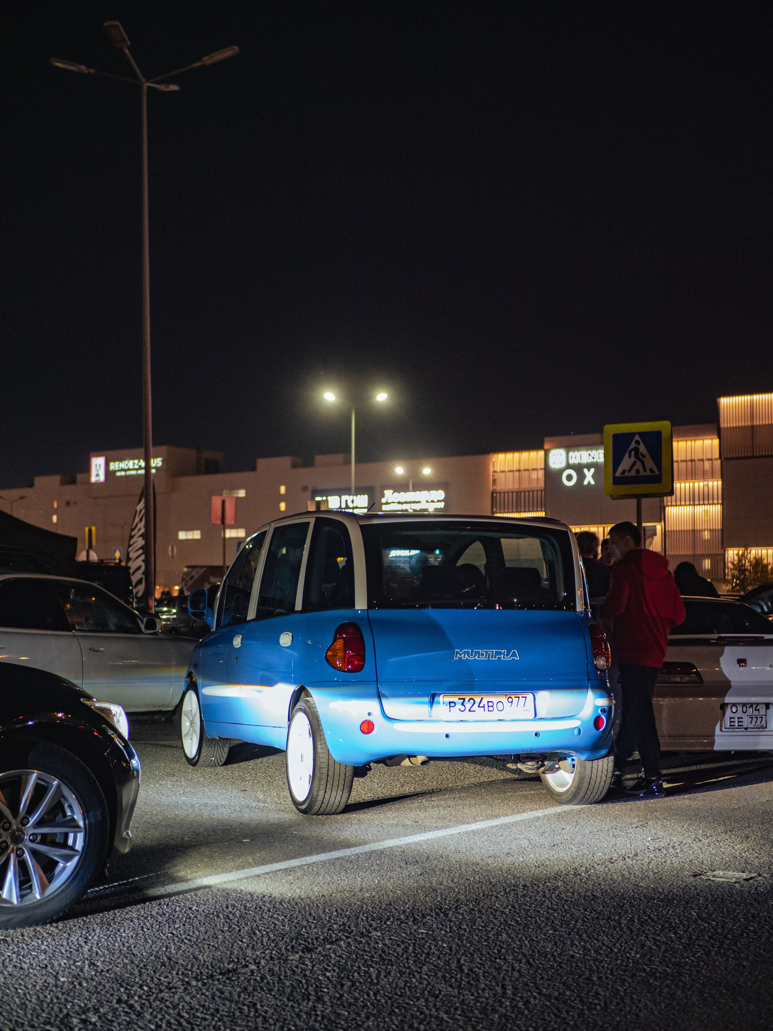 Downfly. Автомобильный фотограф в Москве Максим Москаленко