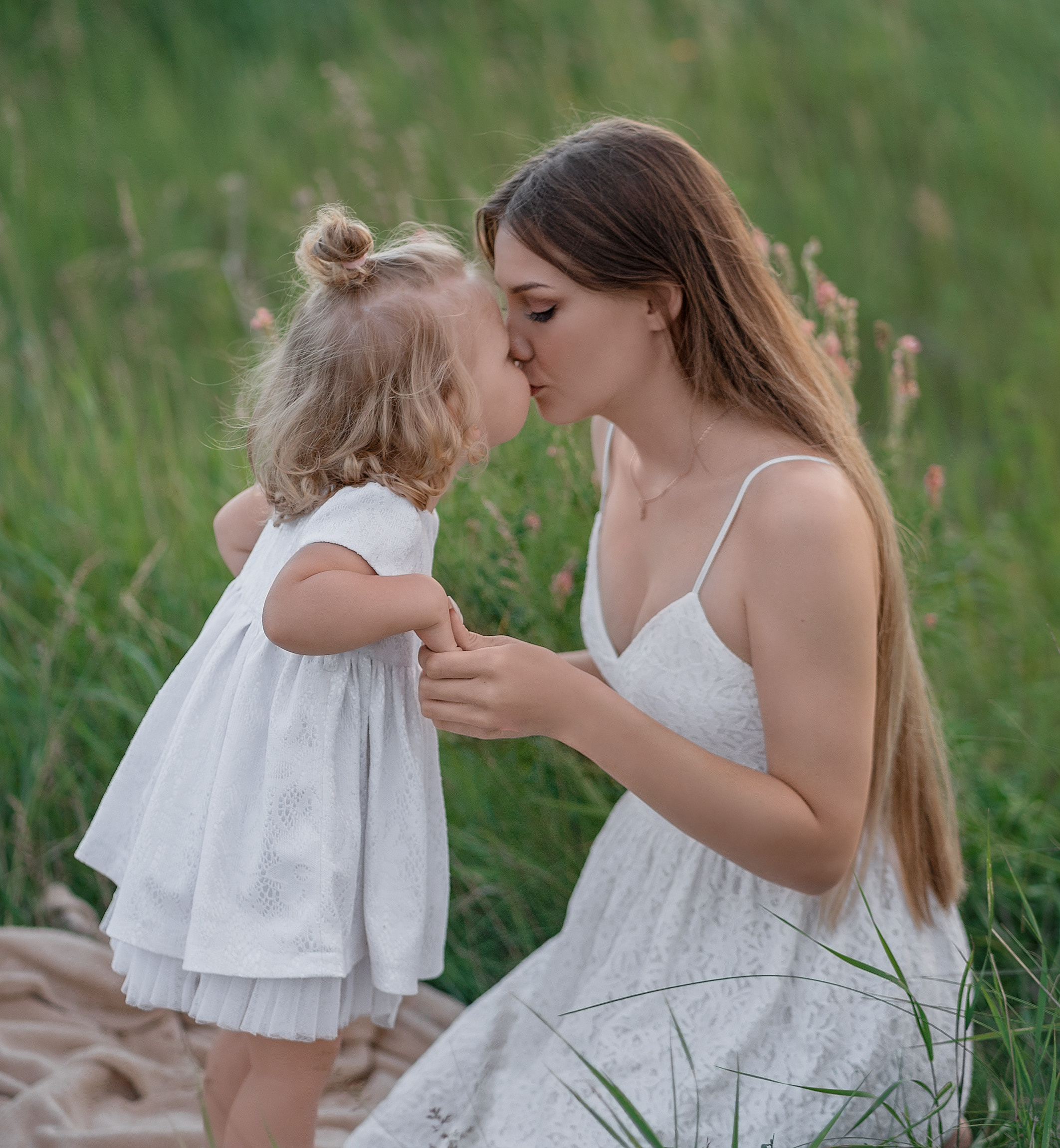 Мама и дочки. Главная