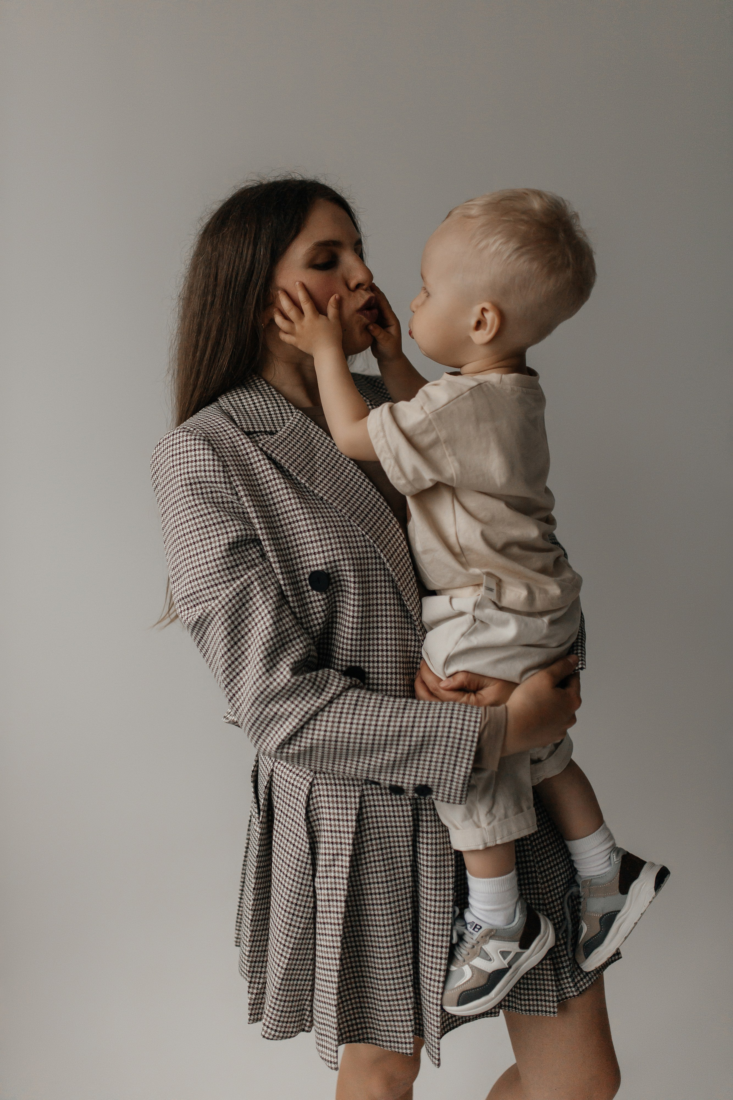 Ваня и мама. Семейный фотограф Губкин/Старый Оскол