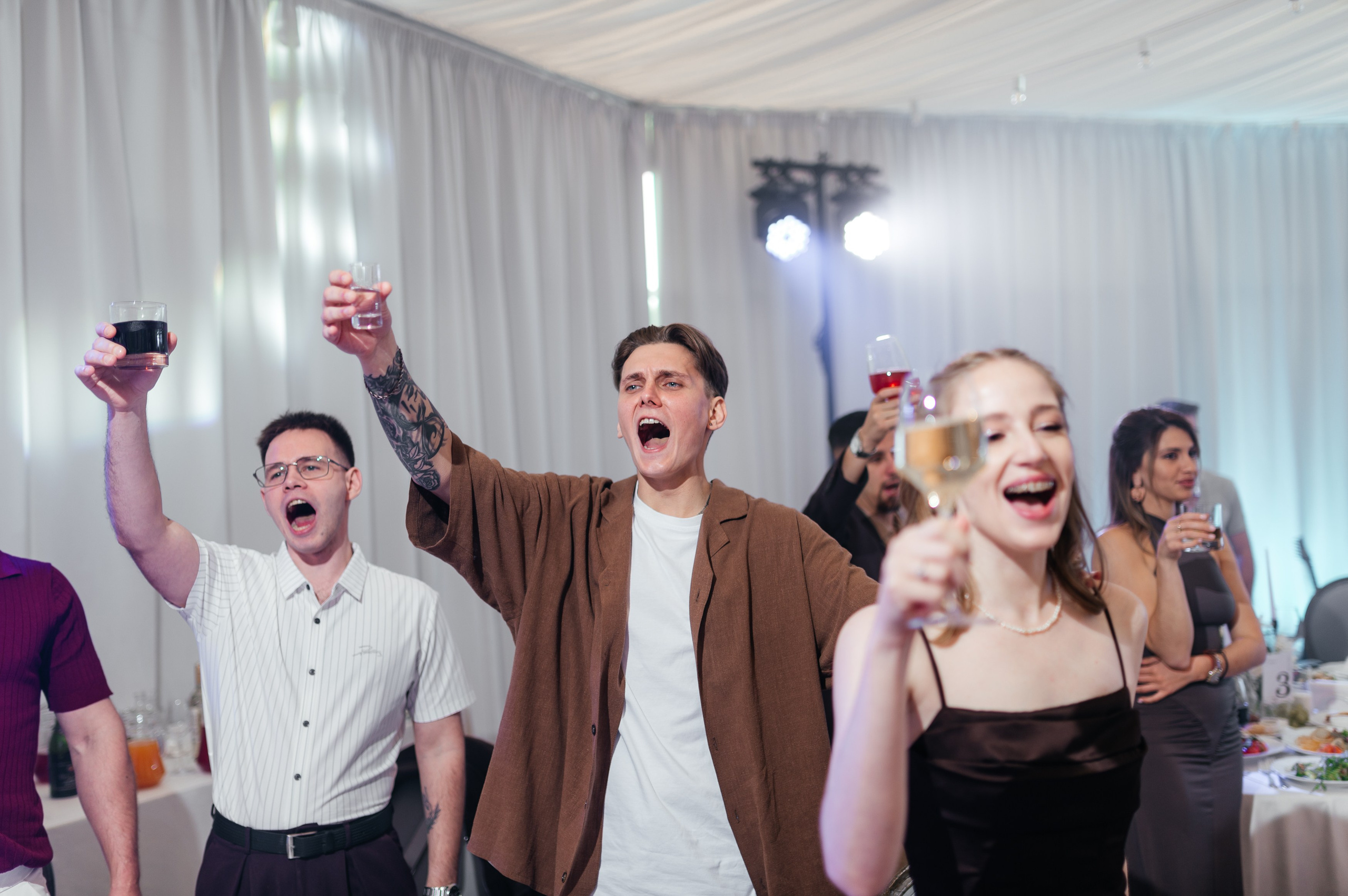 Свадьба Алины и Дани в Санкт-Петербурге. Свадебный и индивидуальный фотограф Никита Роут | Москва