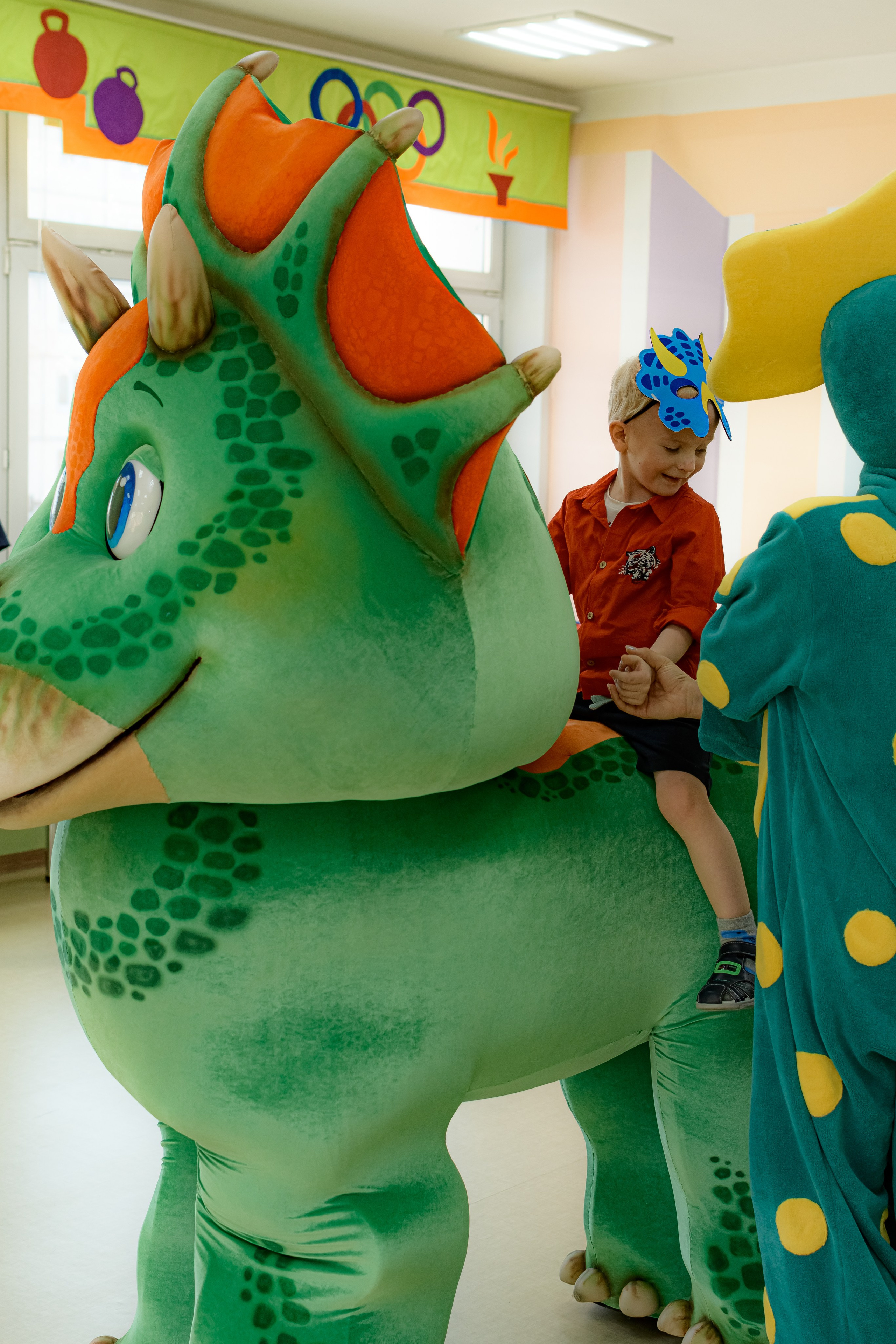 ЭМИЛЬ/HAPPY BIRTHDAY. Photokarish