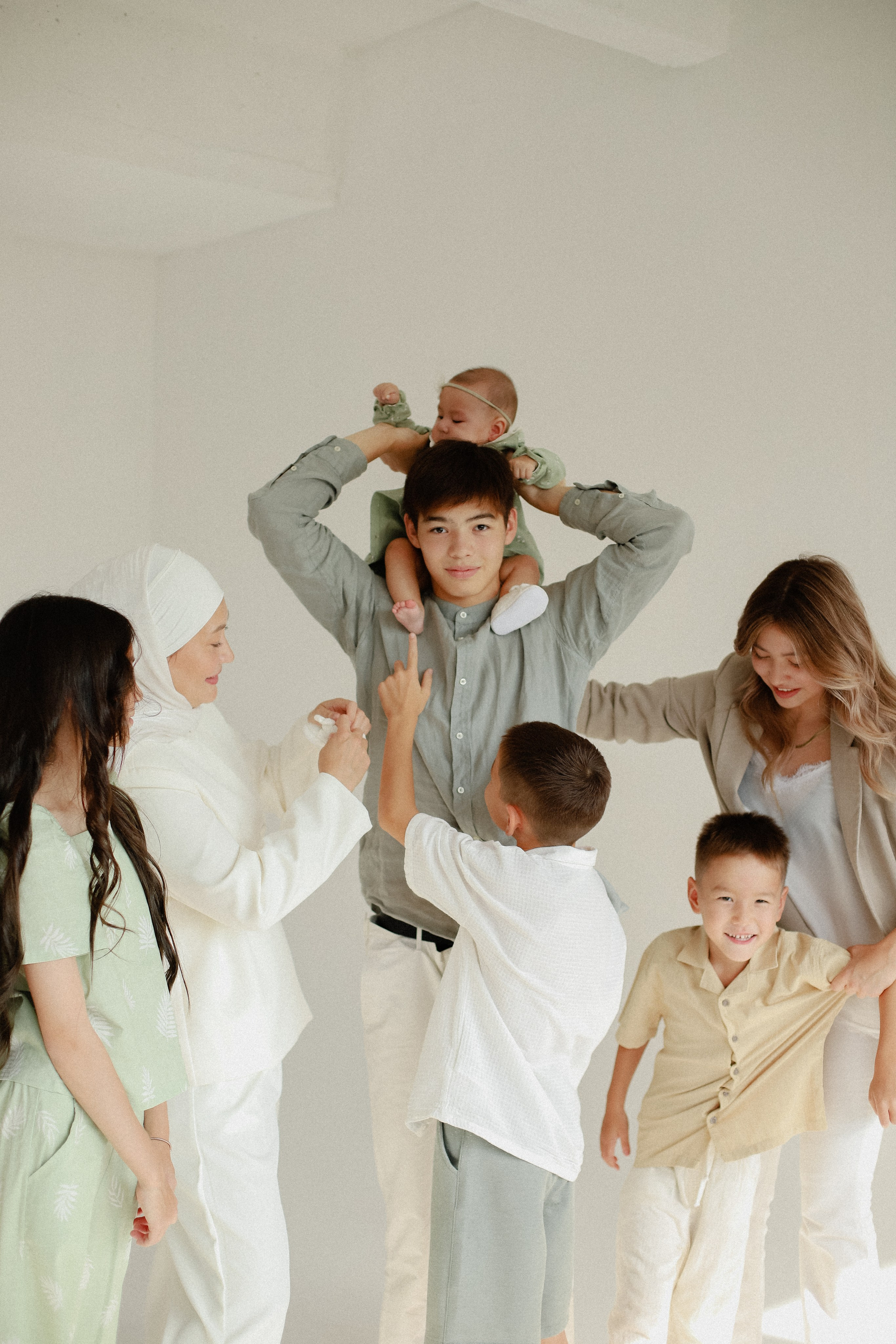 1+1=6. Фотограф в Алматы и Москве Даша Пушкина