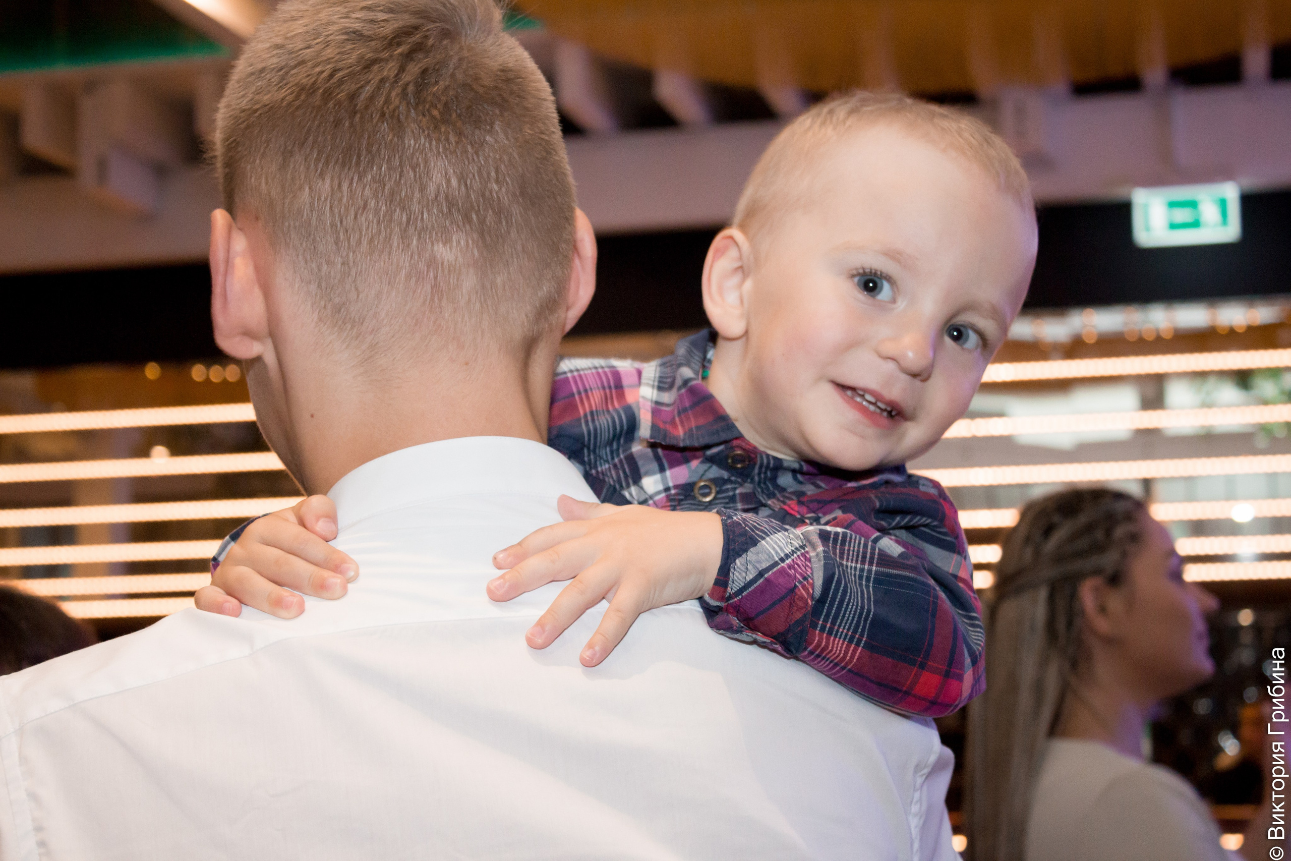 Эмоции гостей. Виктория Шишкова свадебный фотограф Москва и МО (Балашиха, Щелково)