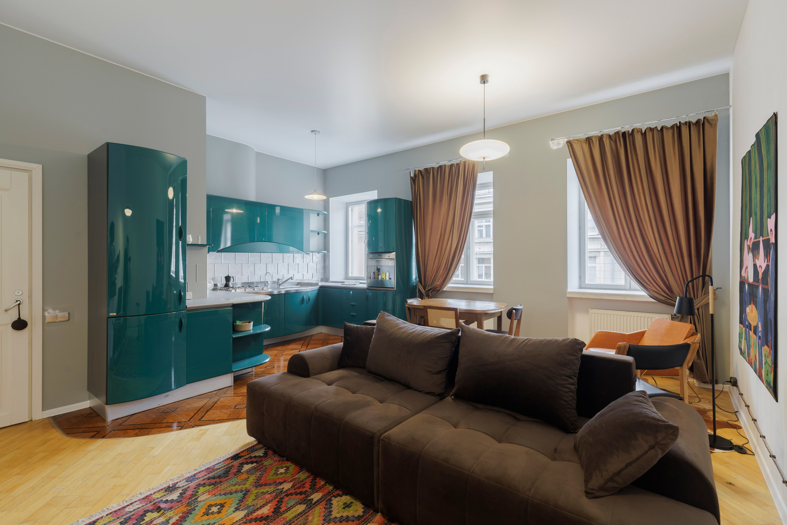 Квартира на продажу/в аренду. Фотограф интерьера, мебели и портрета в Санкт-Петербурге