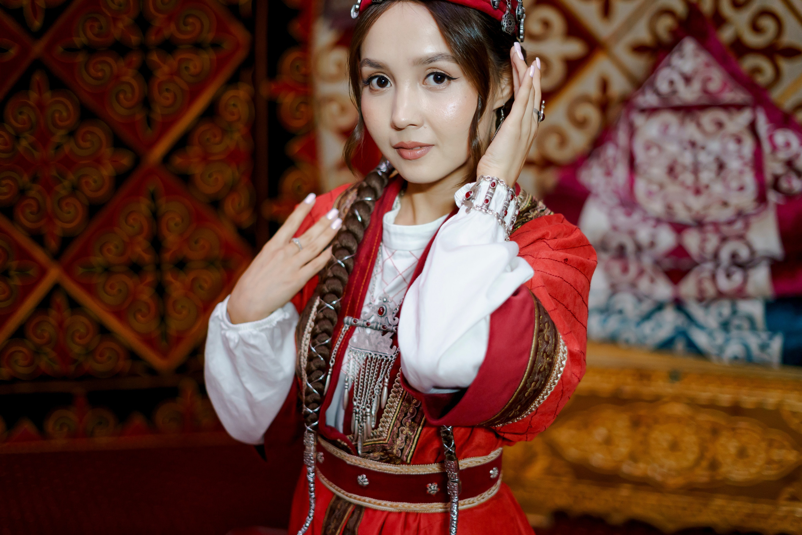 KULASH. ZHASULAN SABYTULY