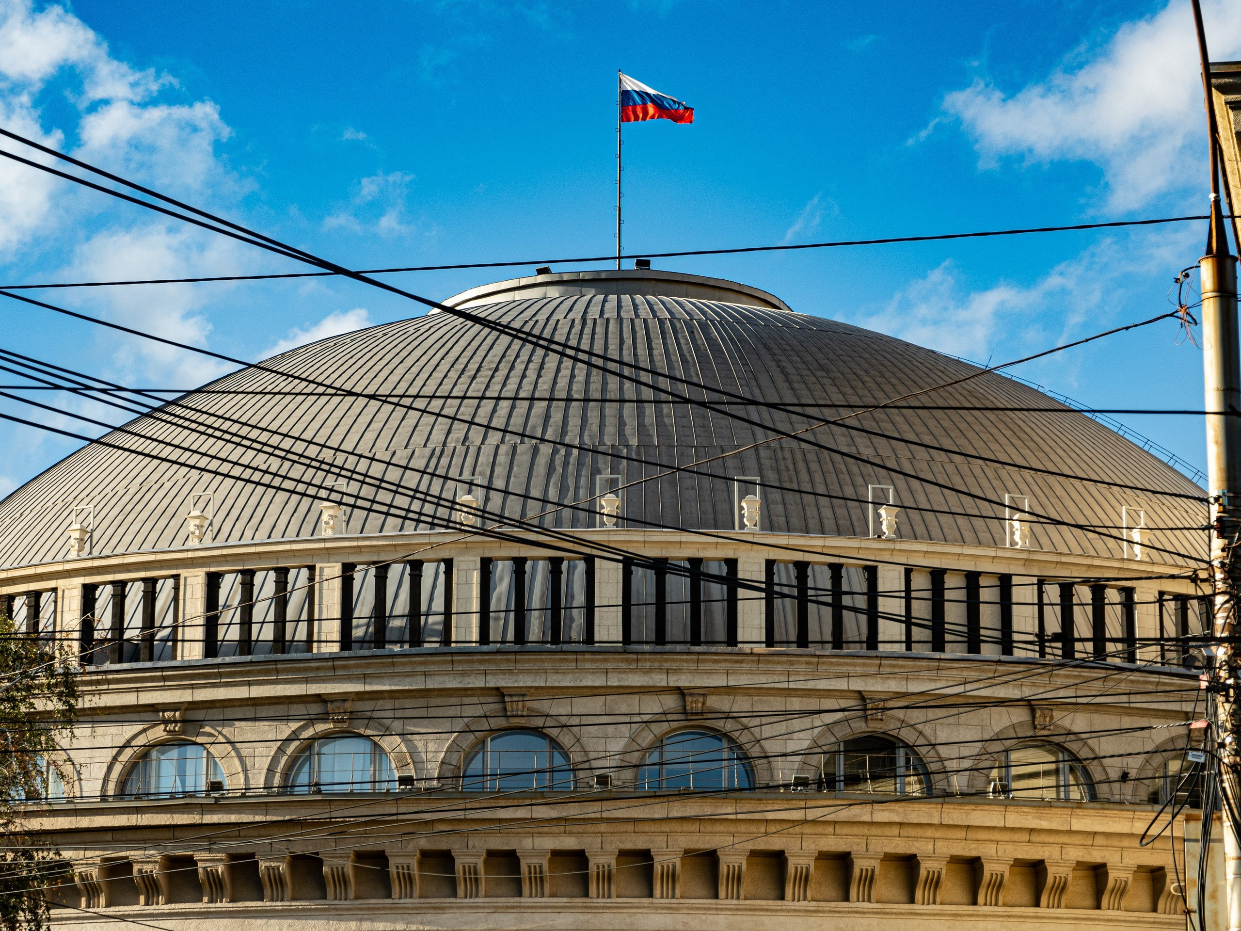 36 видов Театра оперы и балета. Фотограф Алексей Школдин. Новосибирск