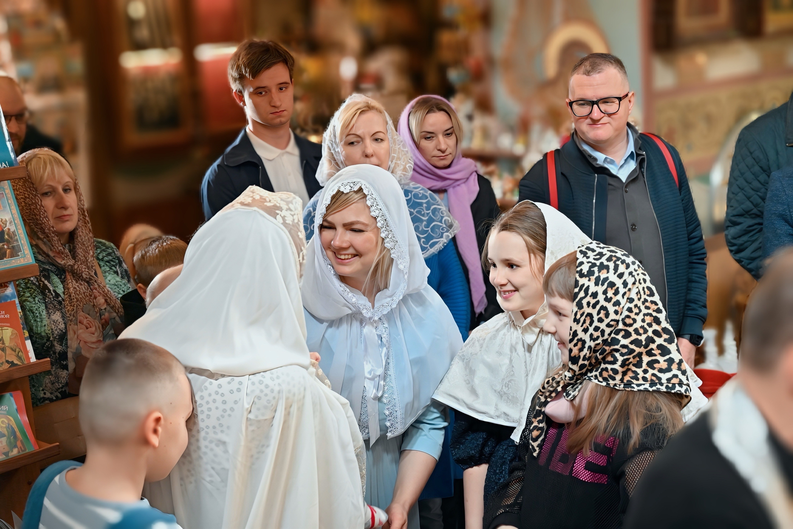 Крещение мама Лилия. Семейный и детский фотограф Москва
