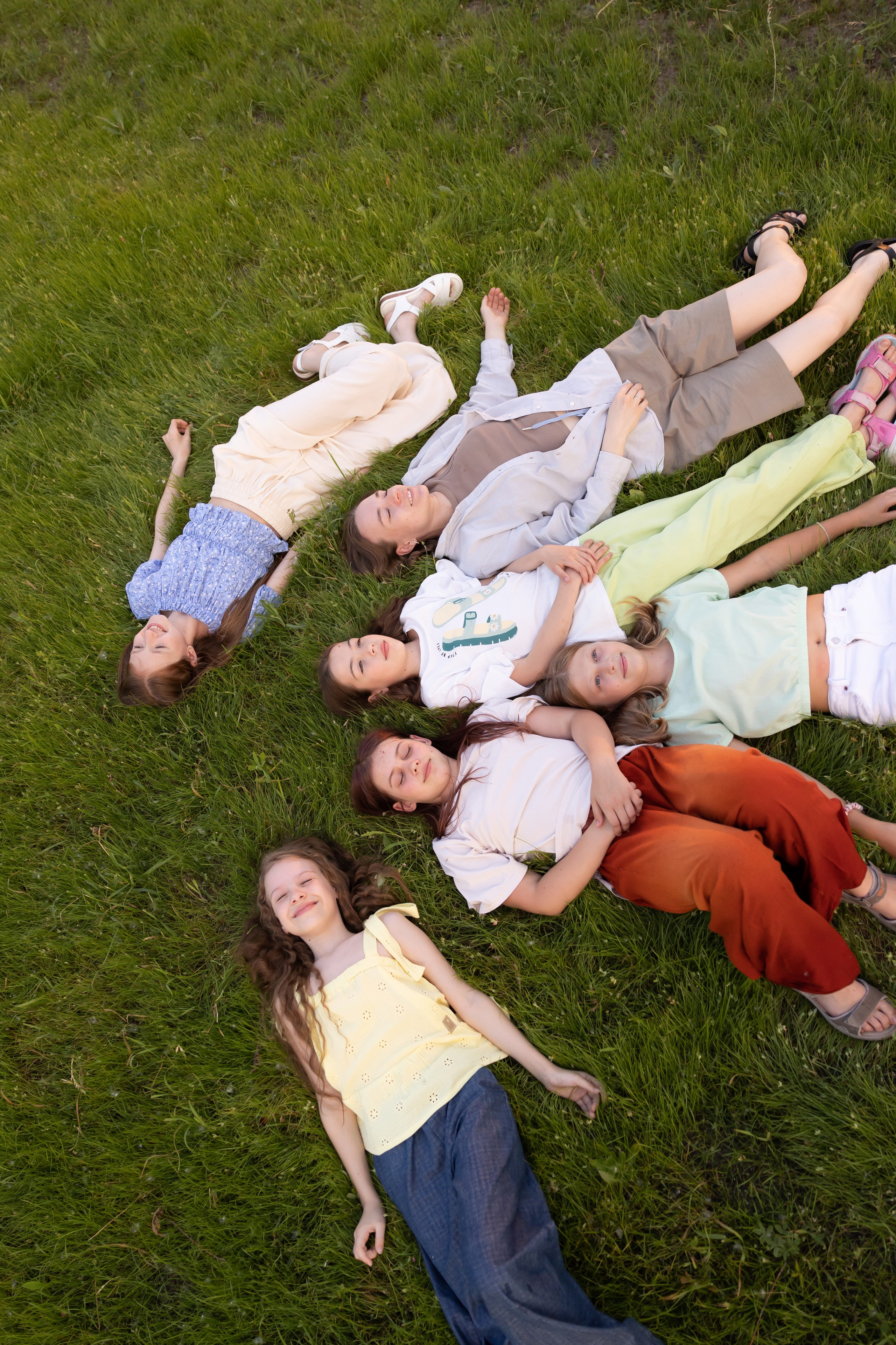 Пикник с педагогом и родителями. Семейный и женский фотограф, стильный репортаж в г. Новосибирск
