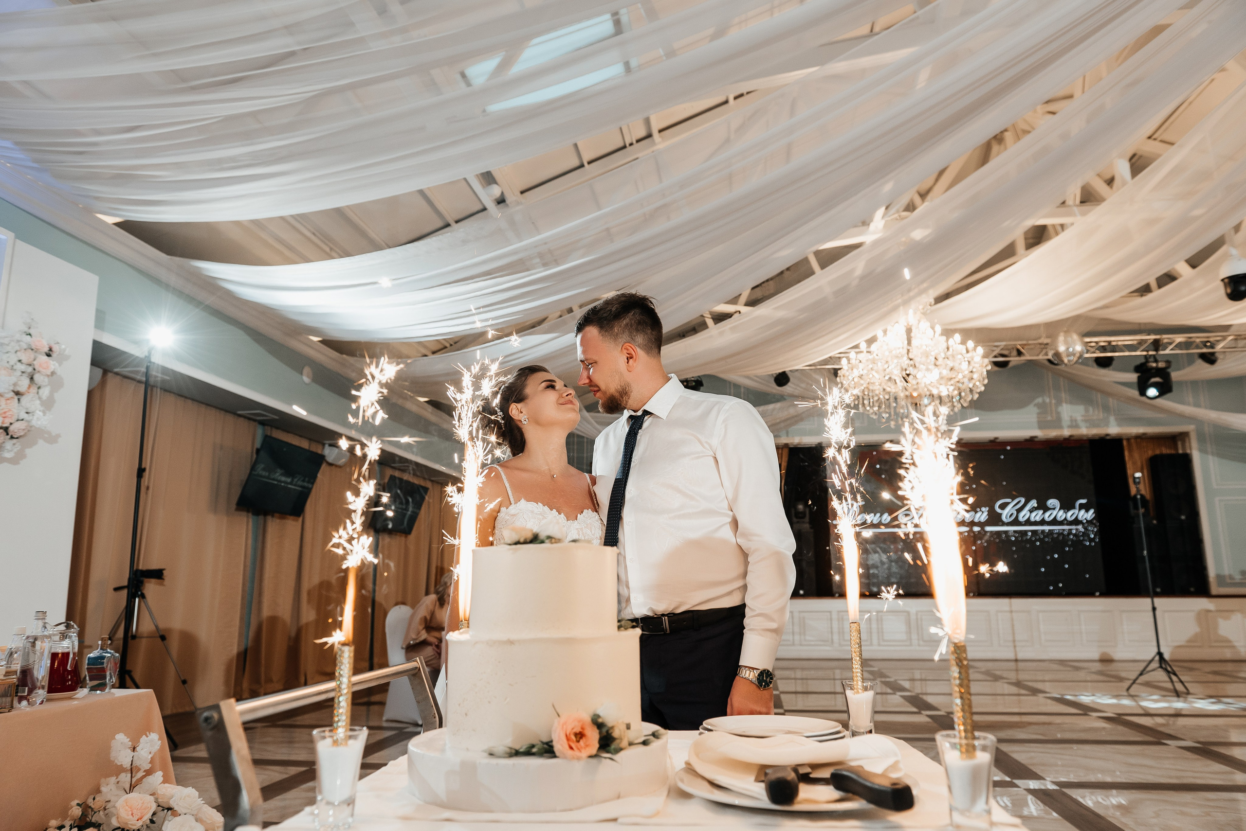 Свадебный фотограф в Екатеринбурге. Свадебная фотосъемка. Свадебный фотограф в Екатеринбурге