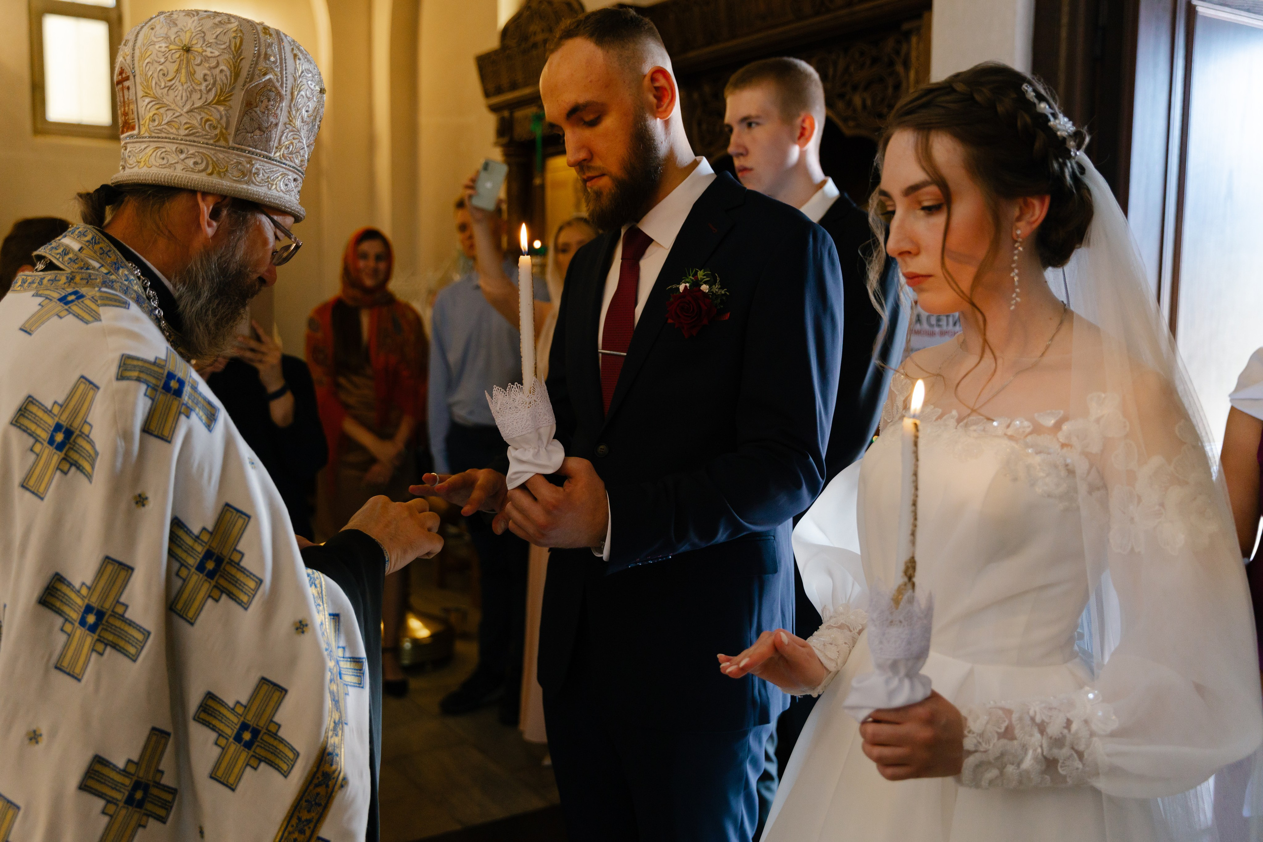 Венчание. Храм Александра Невского. Свадебный и семейный фотограф Скрынник Светлана