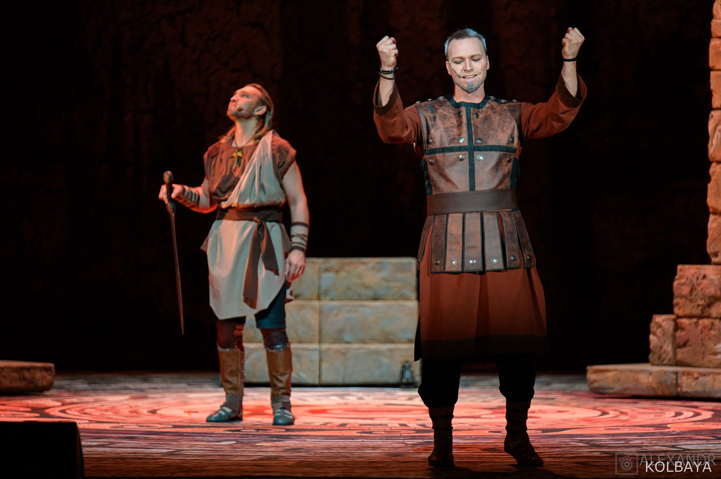 Фоторепортаж со спектакля Гладиатор в Театре Терезы Дуровой. Концертный и театральный репортажный фотограф в Москве Александр Колбая