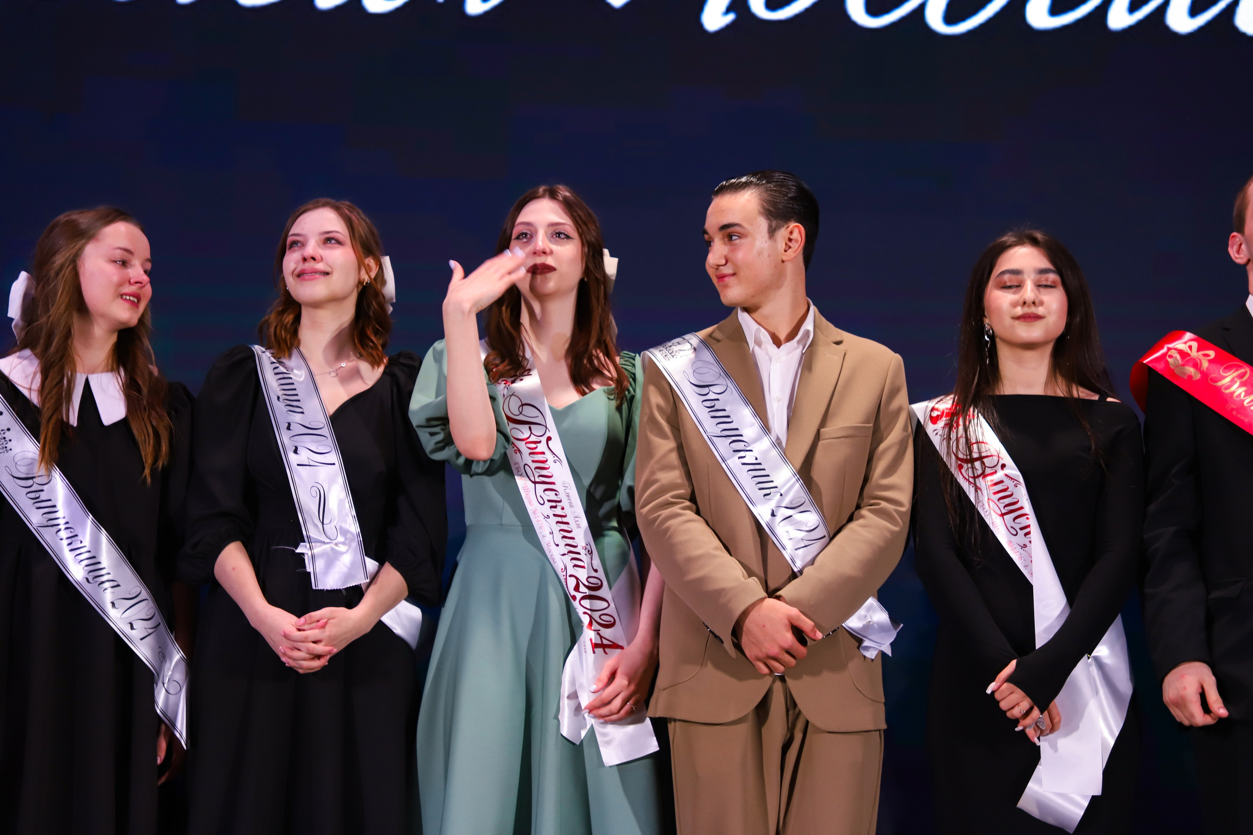 Последние звонки в школе. K-pop (и не только) фотограф в Москве Светлана Полякова