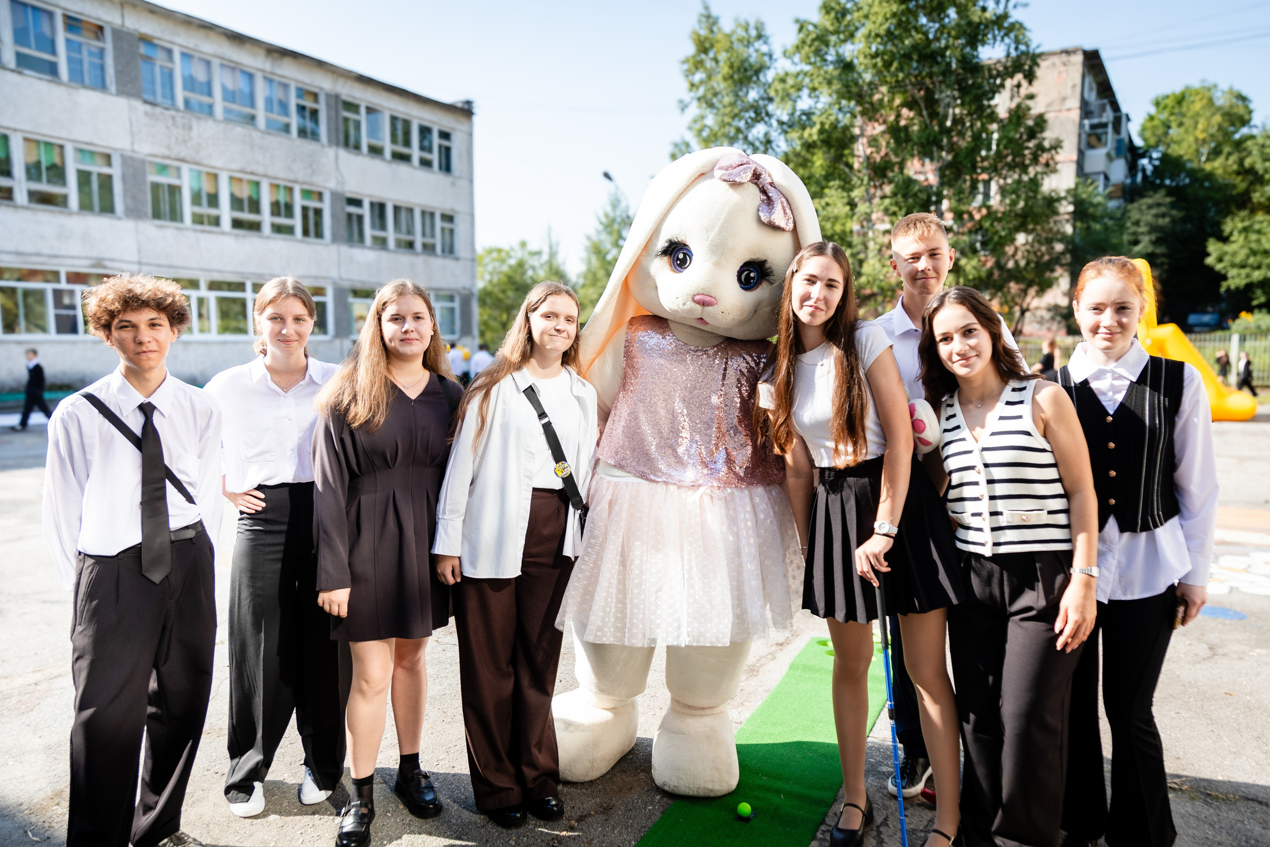 Гимназия № 50. Детский фотограф видеограф в Хабаровске Михаил Орлов