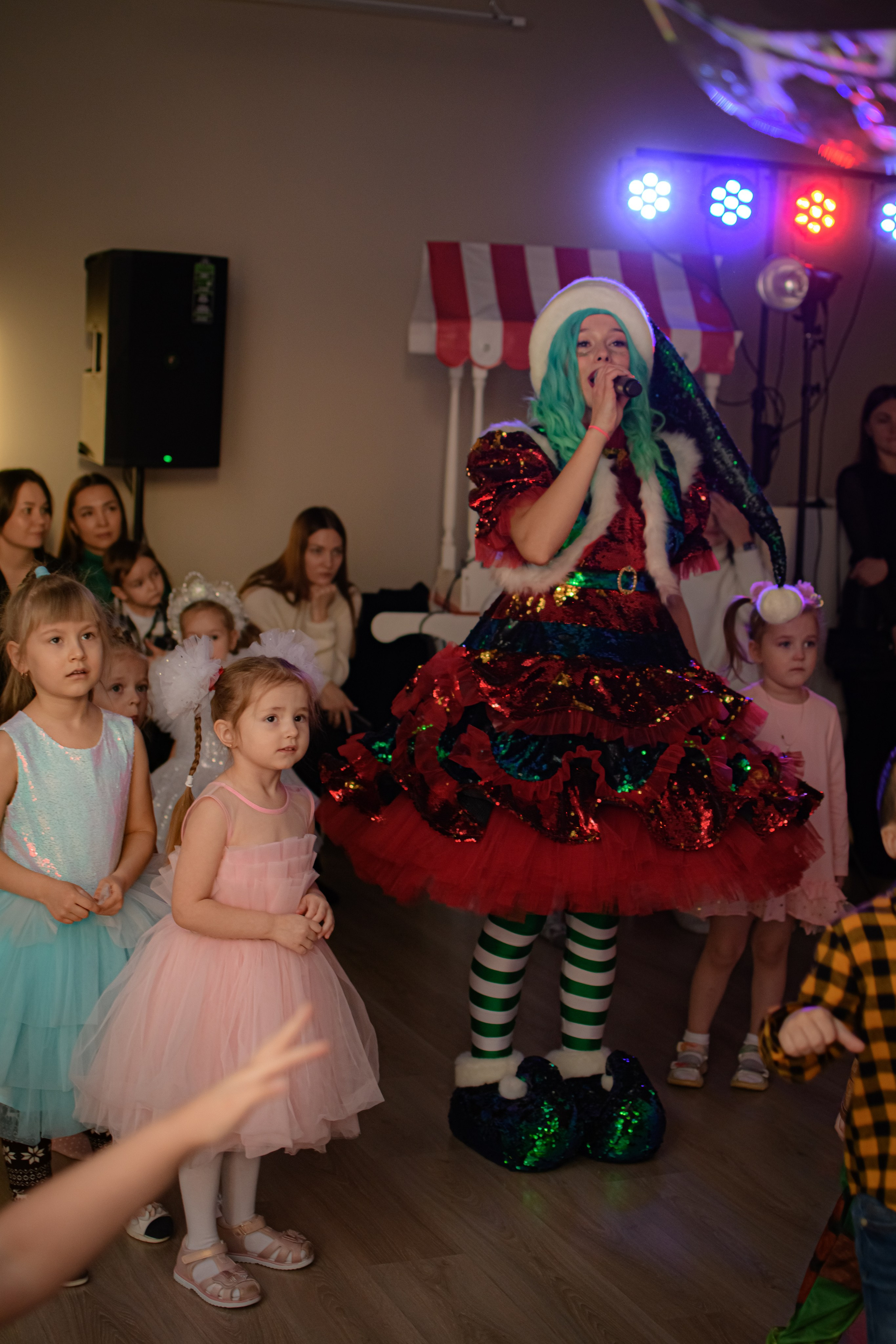 HAPPY NEW YEAR. Photokarish