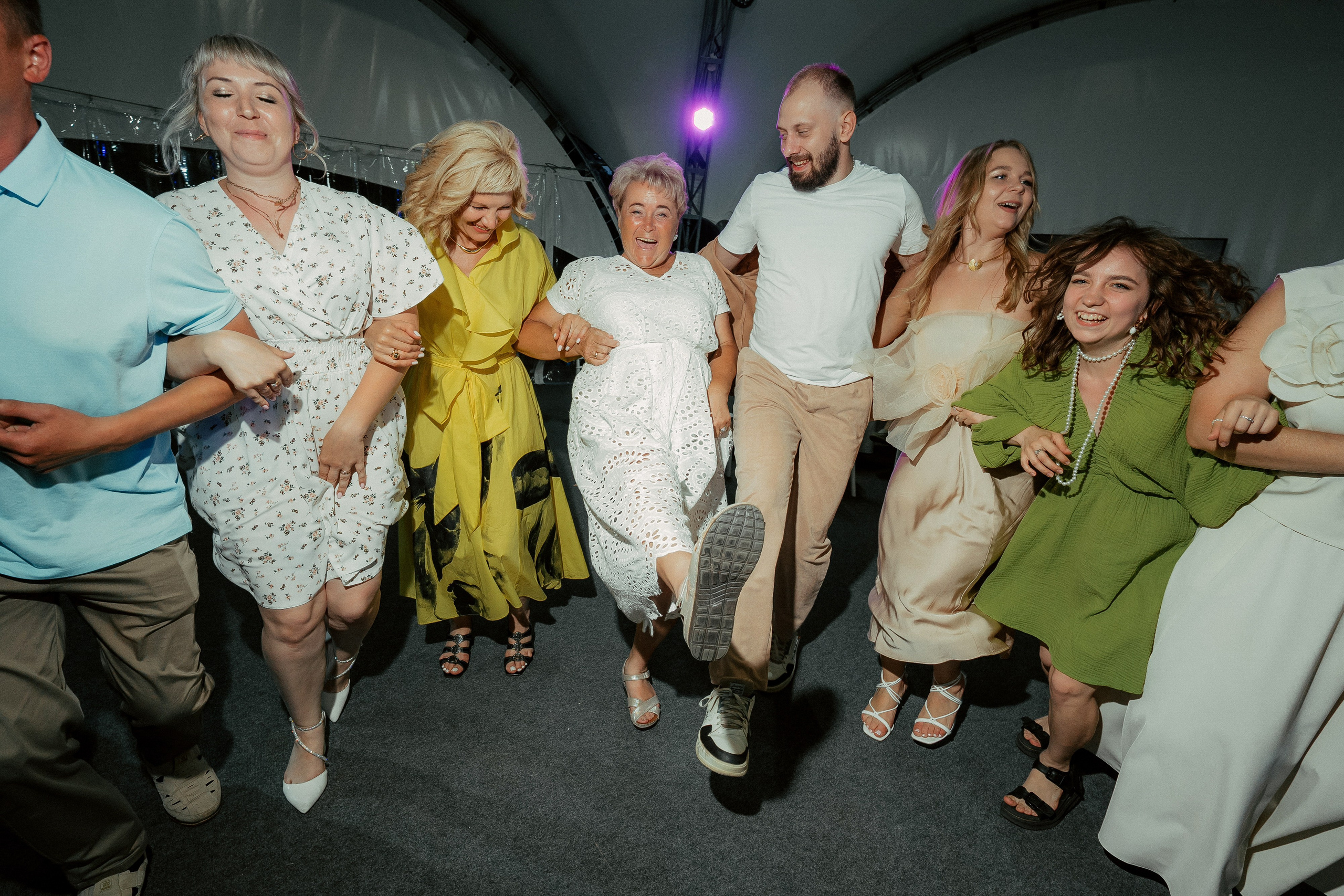 Антон и Оксана. Фотограф Никита Анкудинов. Москва — Чебоксары — Казань