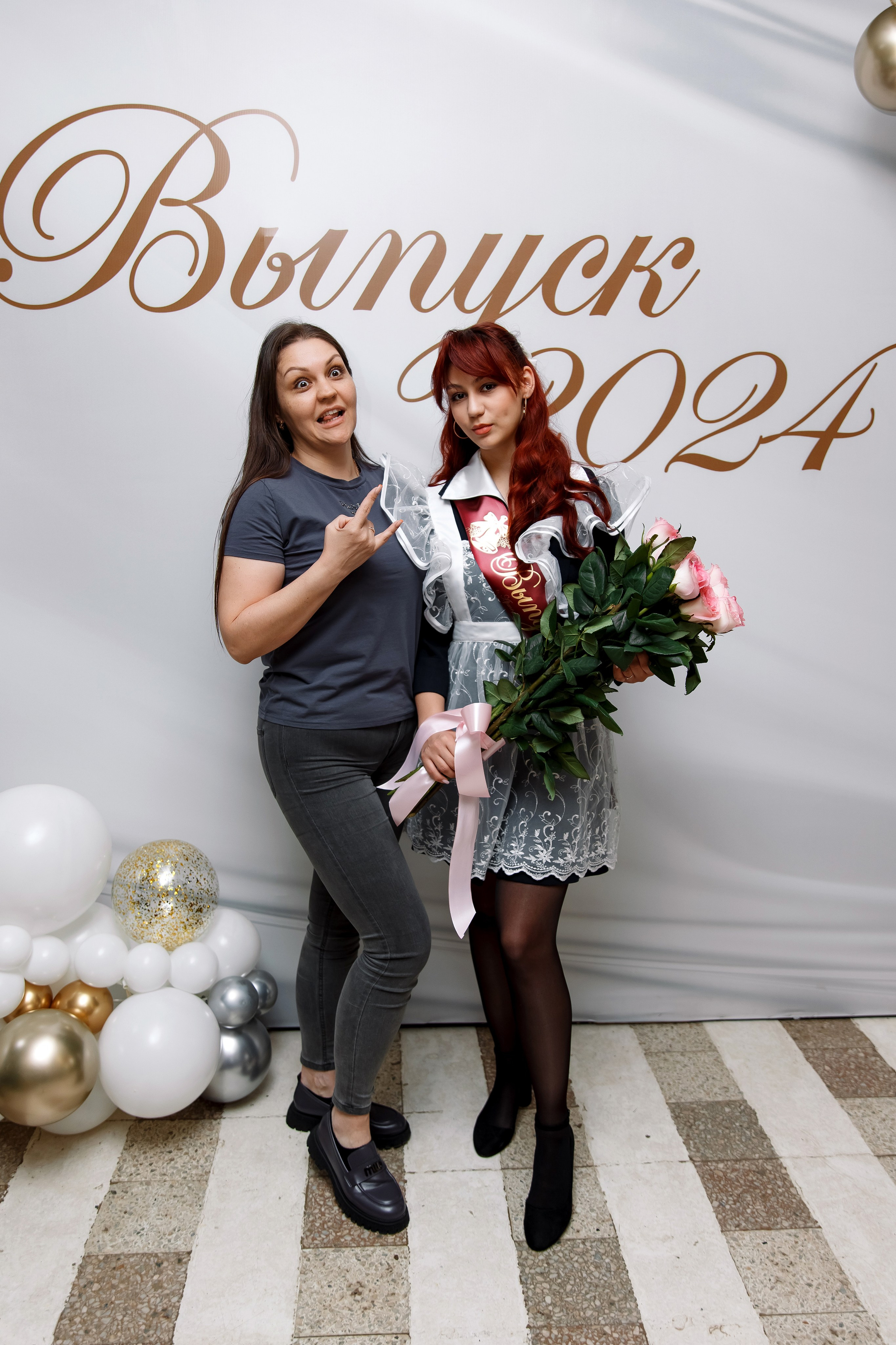 11 класс Последний звонок. Фотограф Любовь Корниенко, Примоский край