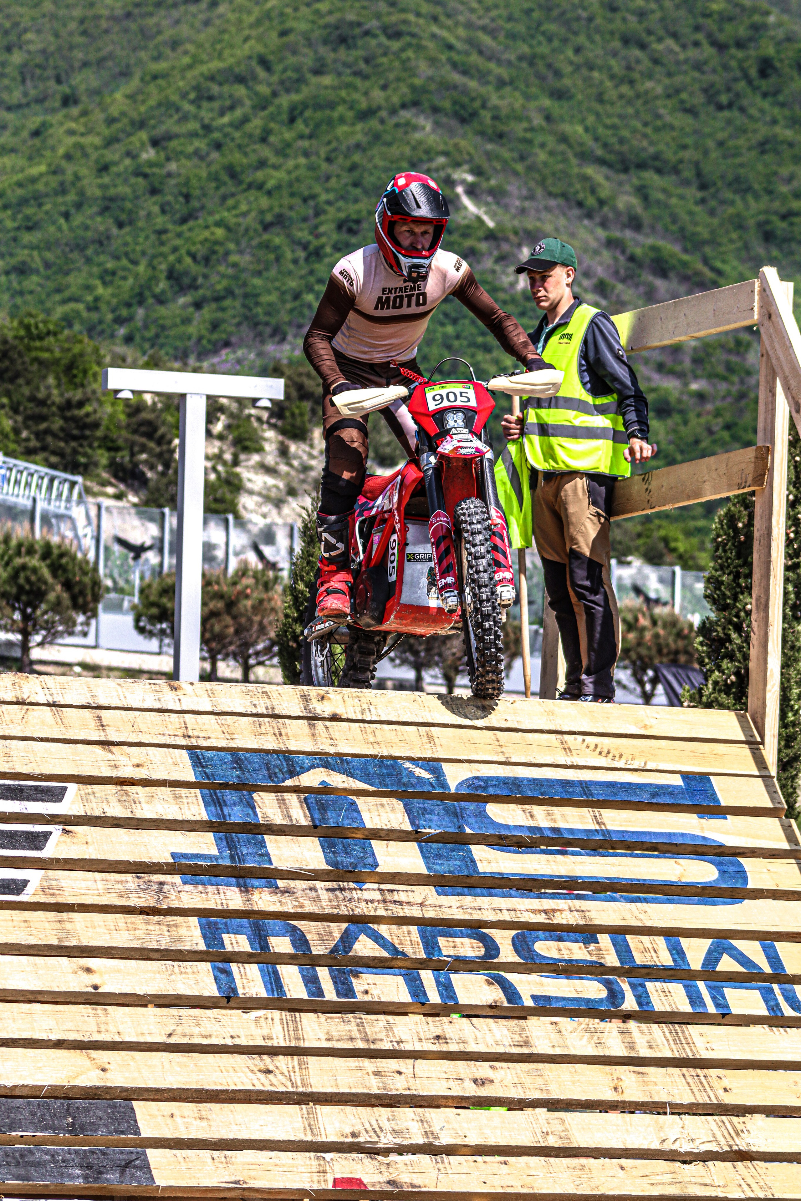 Enduro. Ivaladimirovna1995.wfolio.pro