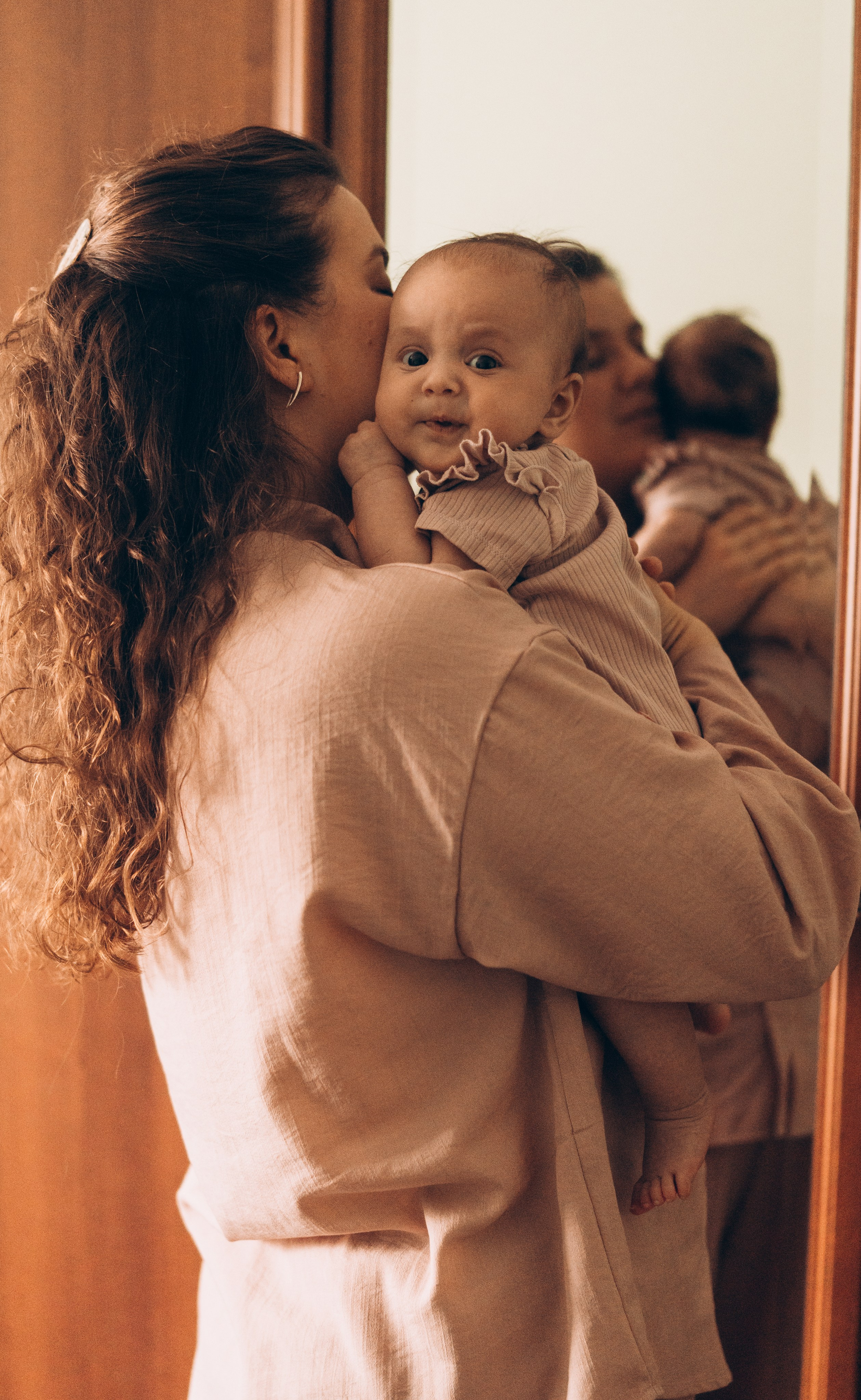 3 месяца дома. Семейный, ньюборн фотограф, фотограф на роды в Москве, Виктория Тюльдюкова