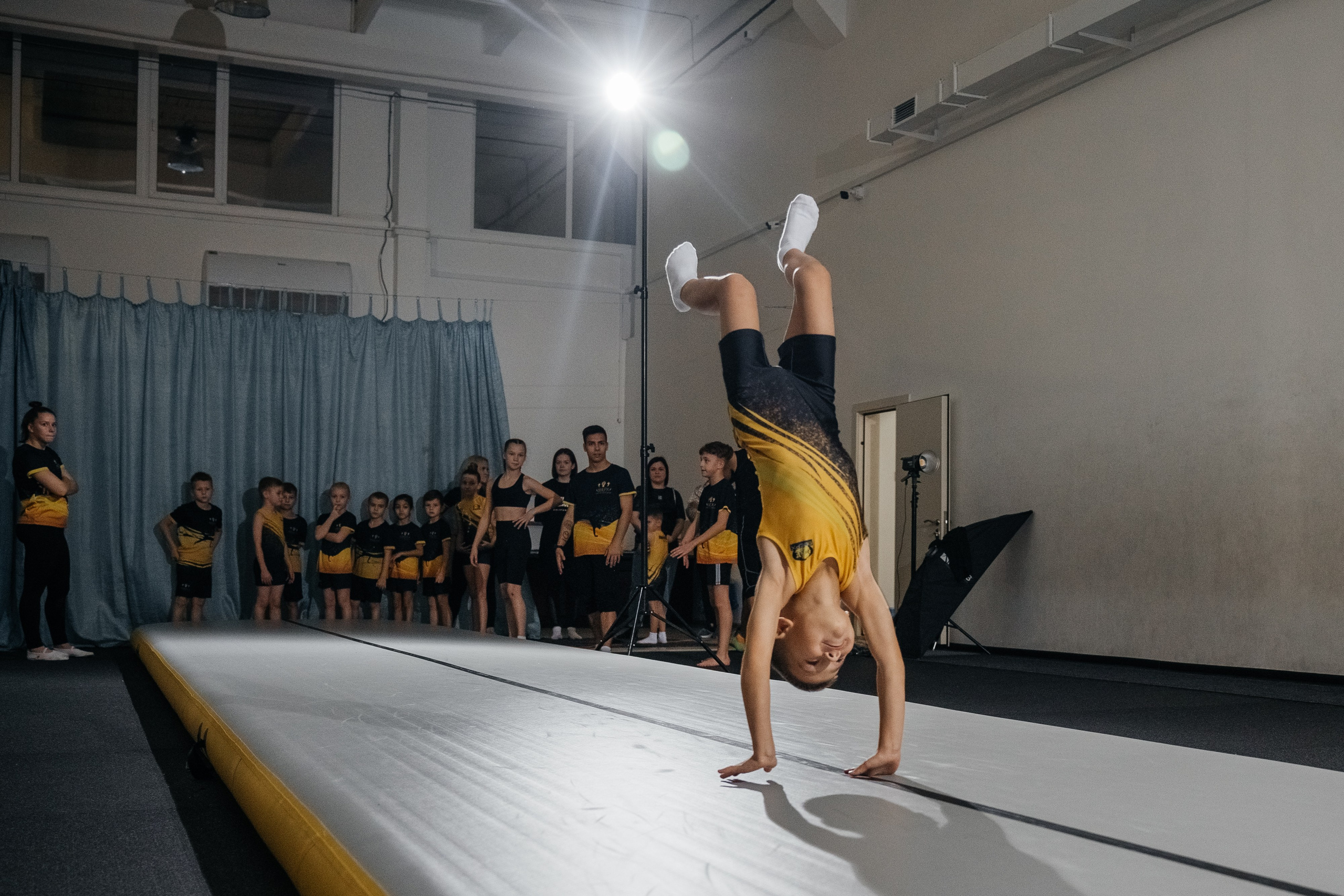 Акробатика г. Новороссийск для детей — Акробатический центр «Вверх» —