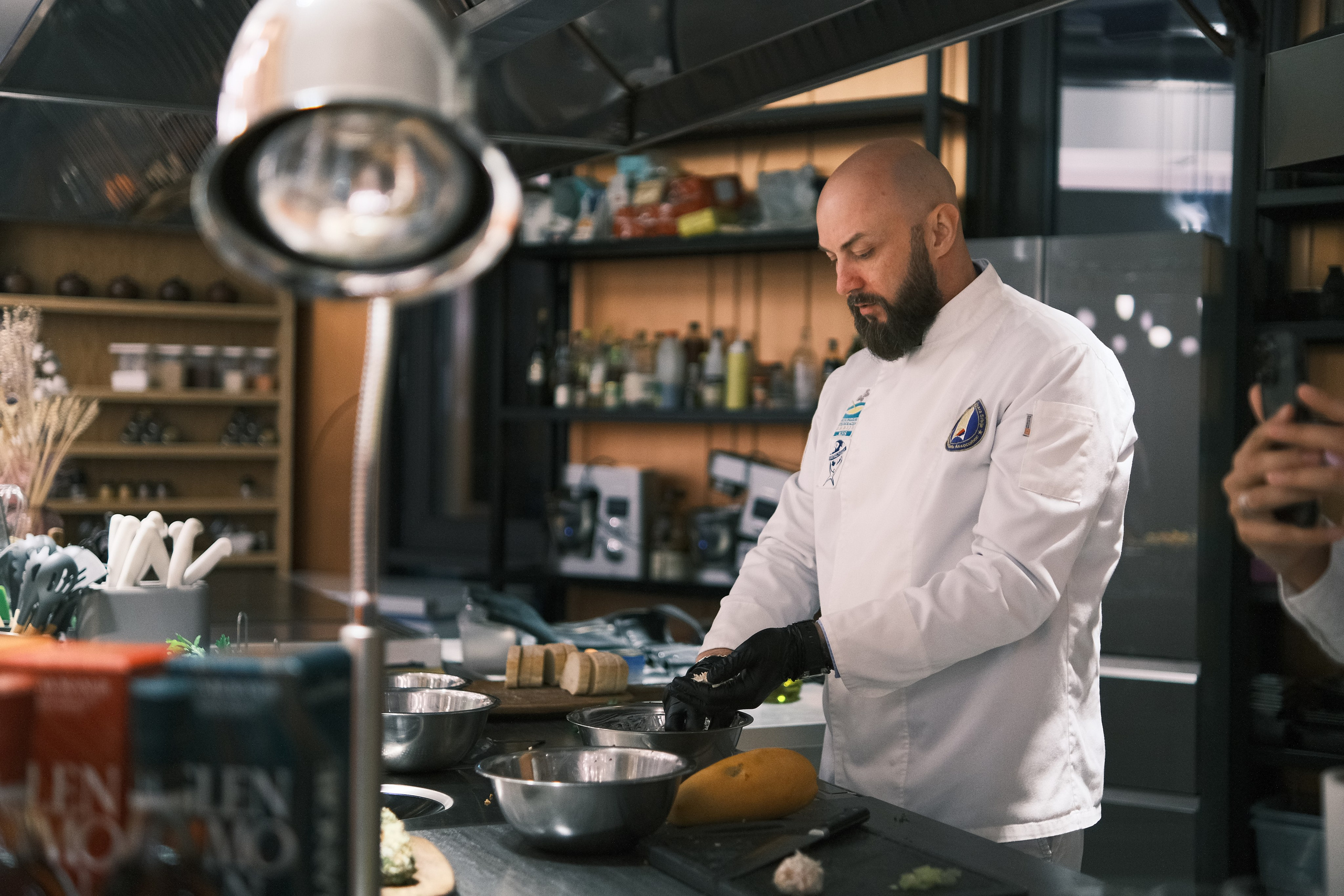 Репортажи. Портреты и репортажные съемки с душой: ваш уникальный момент в объективе Руфата, профессионального фотографа Алматы