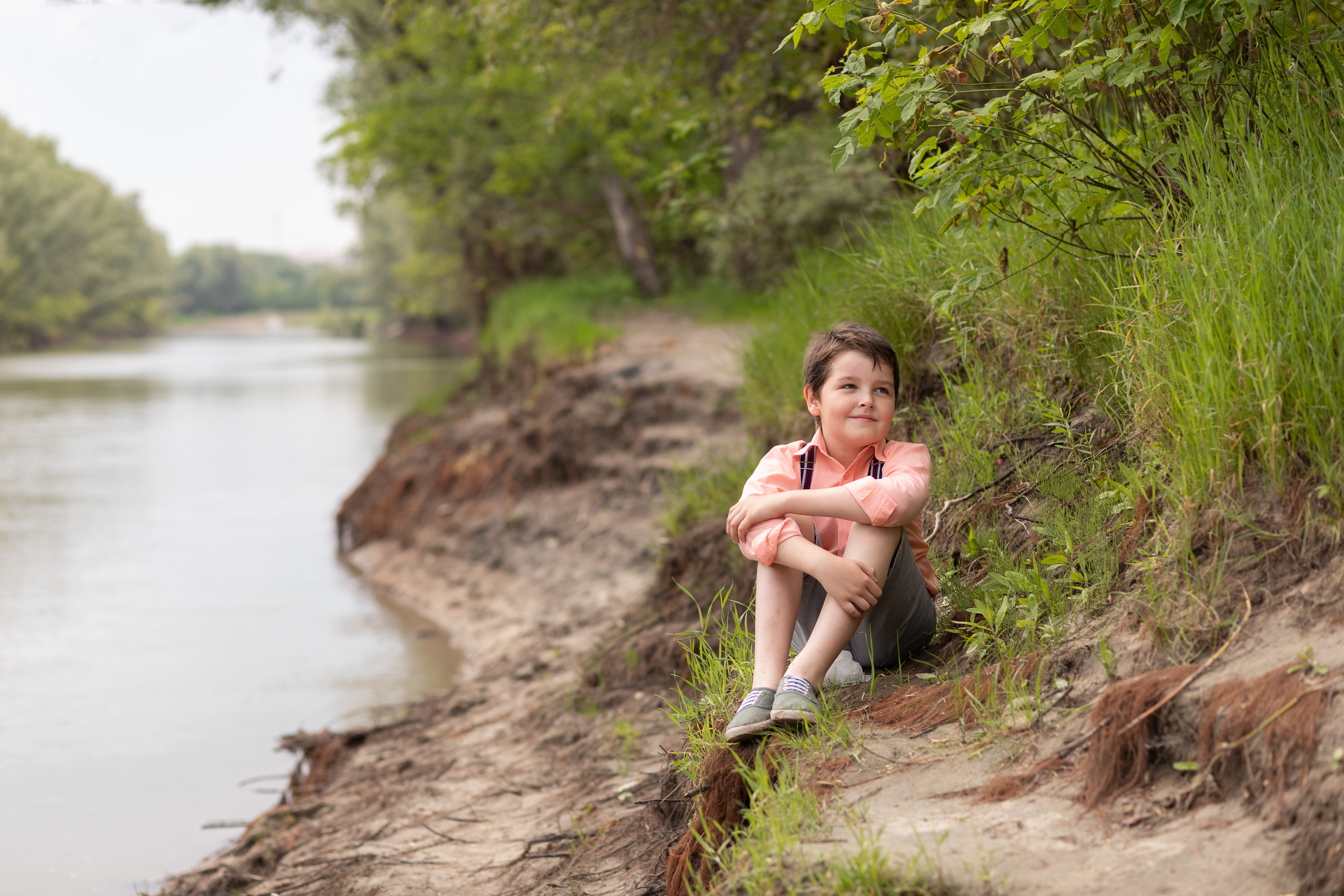 Юный фотограф. Фотограф Анна Телекаева, выпускные альбомы, семейные и репортажные съемки в Омске