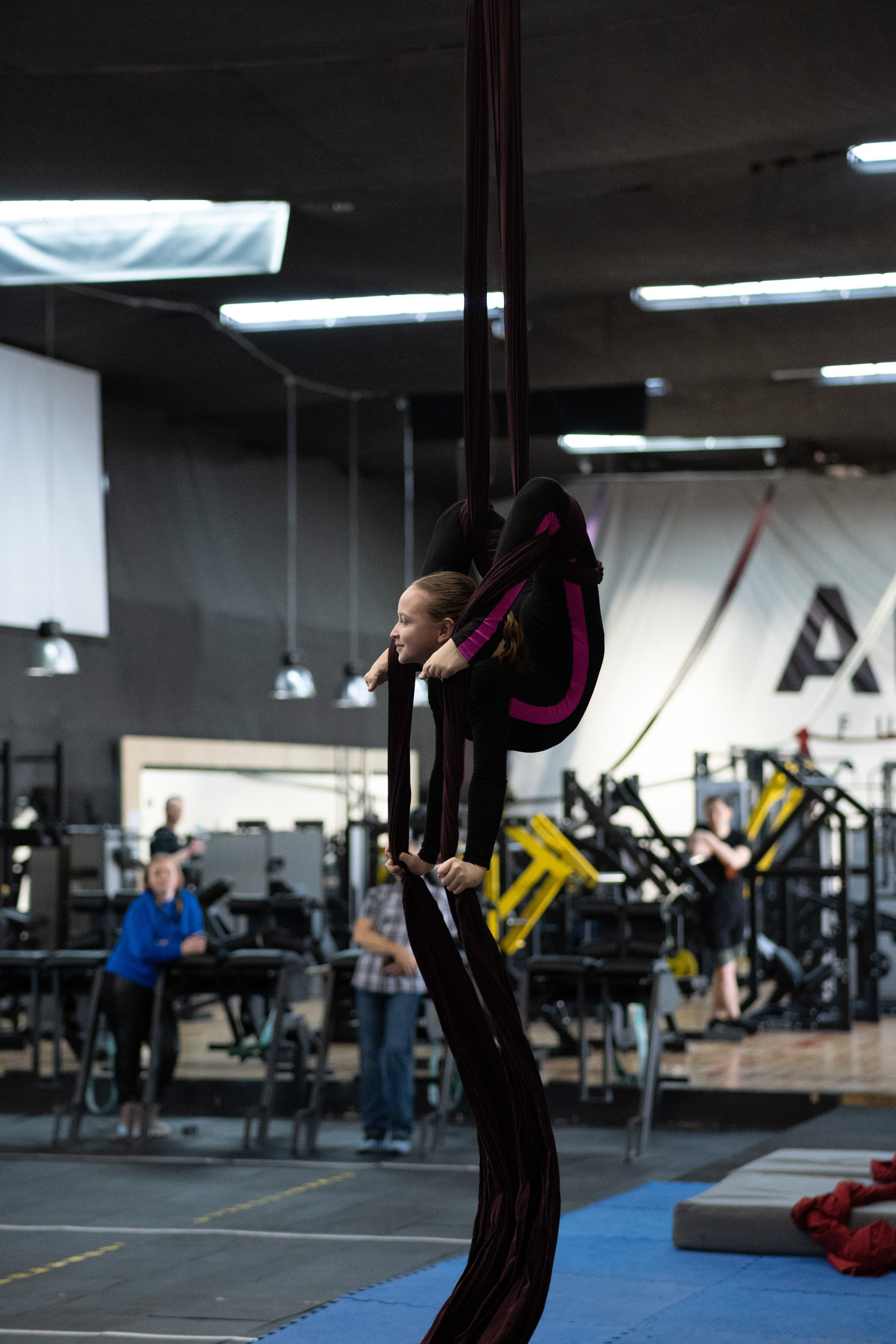 Внутриклубные соревнования по воздушной гимнастике 02.04.23