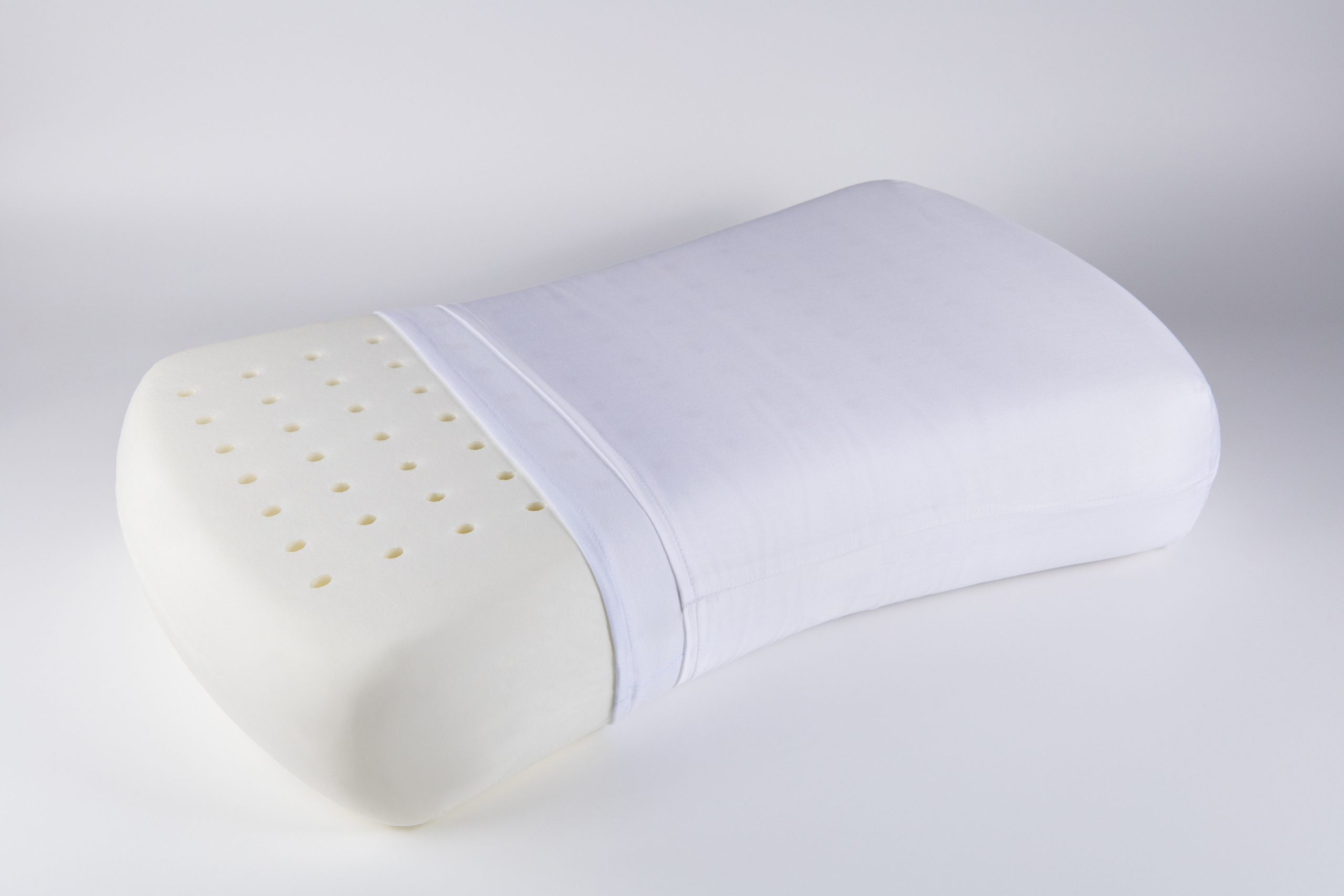 Предметное фото на белом фоне в Астане. Рекламный фуд фотограф и видеограф в Астане Алина Лысенко