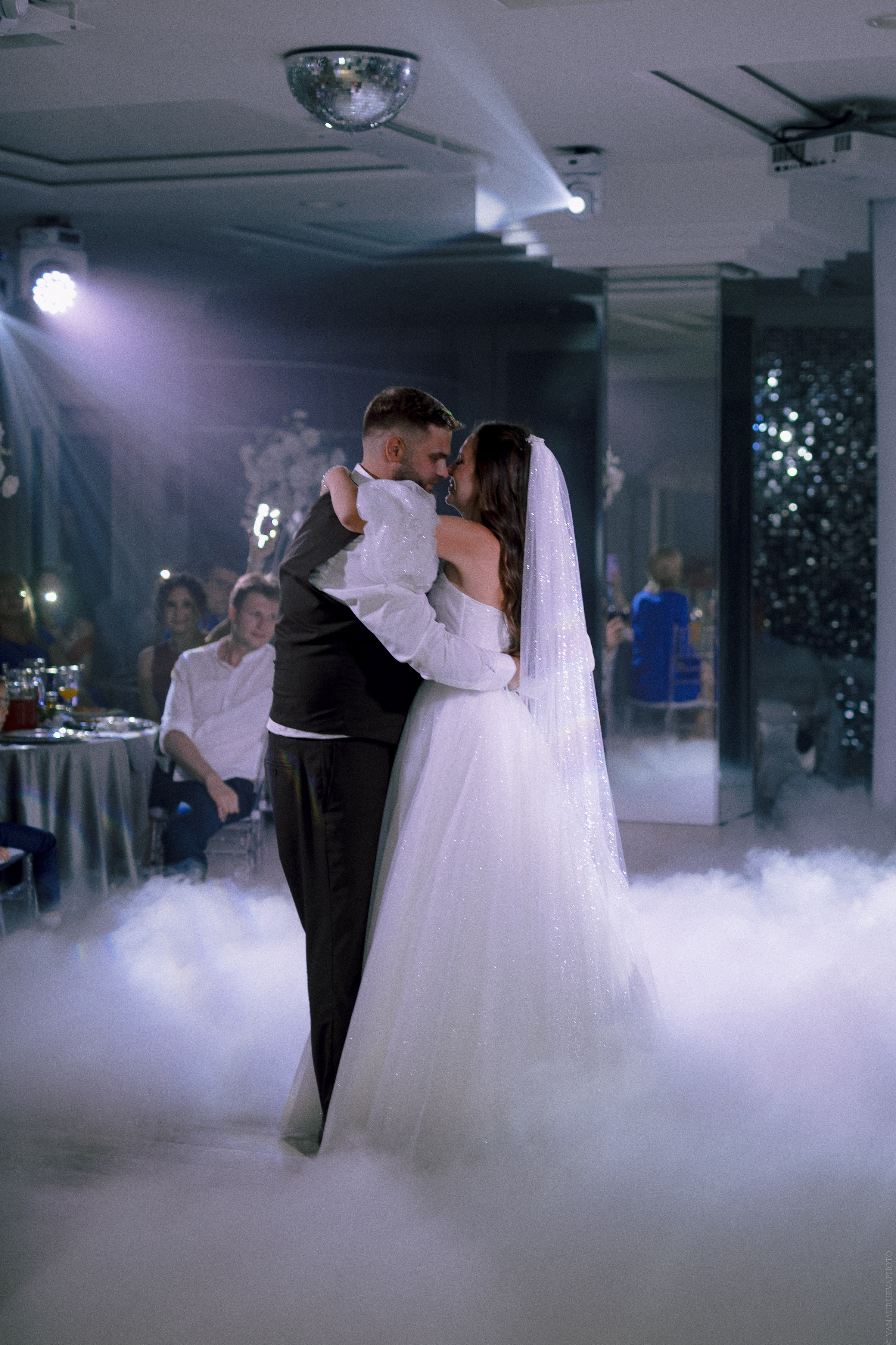 Свадебный анонс. Игорь и Анна. Свадебный и контент- фотограф в Тольятти, Самаре, Москве Яна Уруева