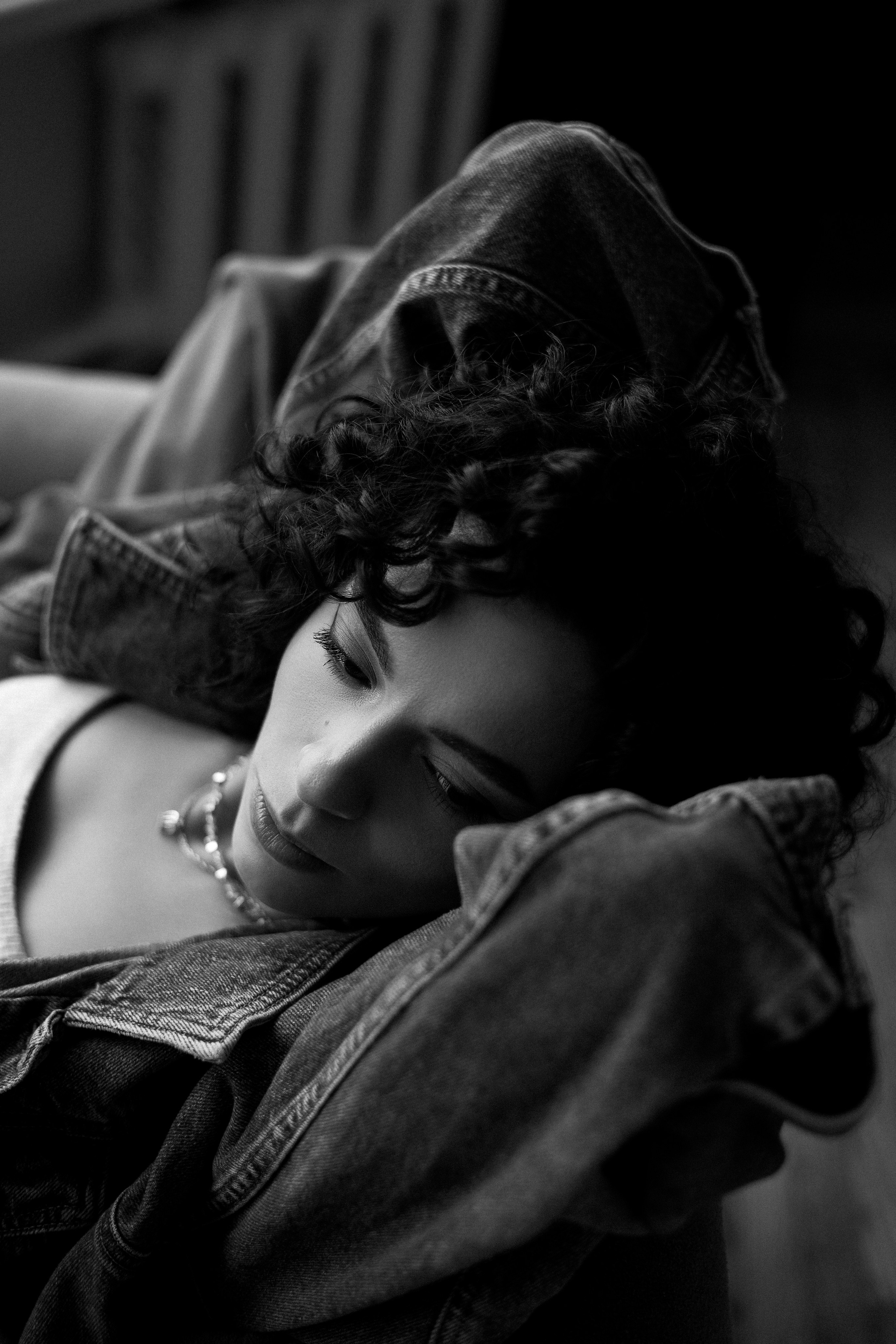 Женский портрет в студии. Фотограф Минск