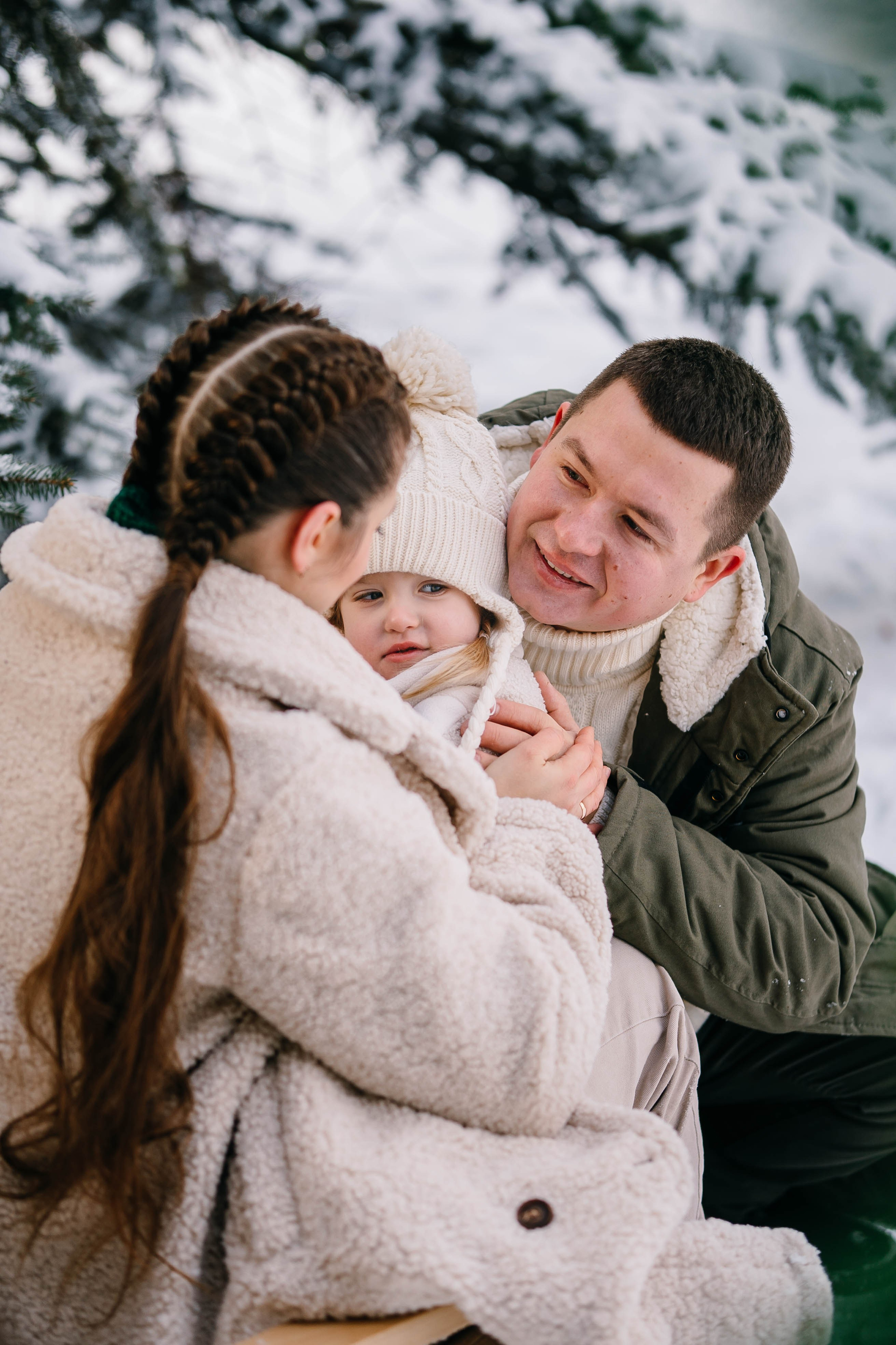 Зимняя сказка в Сосновом лесу. Фотограф Сергей Логинов