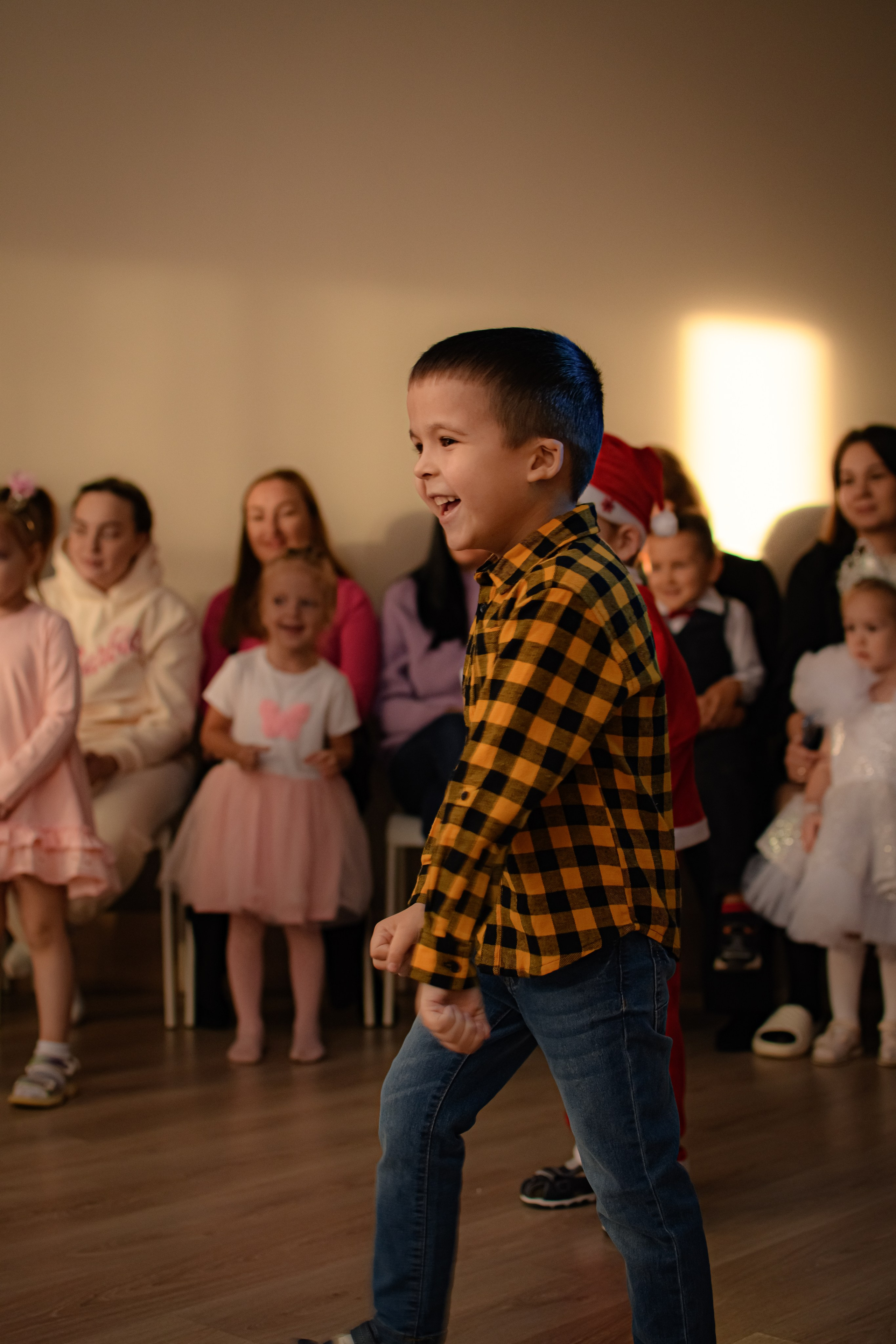 HAPPY NEW YEAR. Photokarish